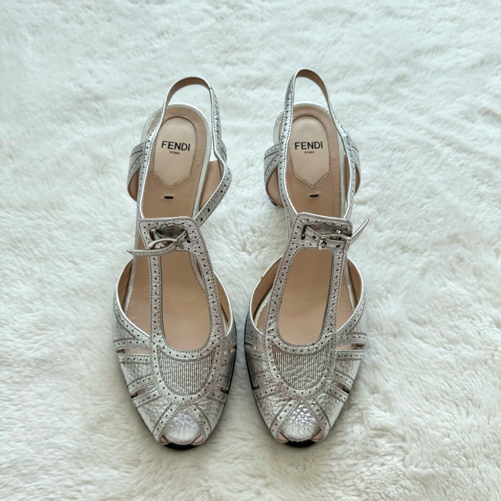 Fendi Fendi women metallic sandals size 39 EU or 9 US Authentic Size US 9 / IT 39 - 2 Thumbnail