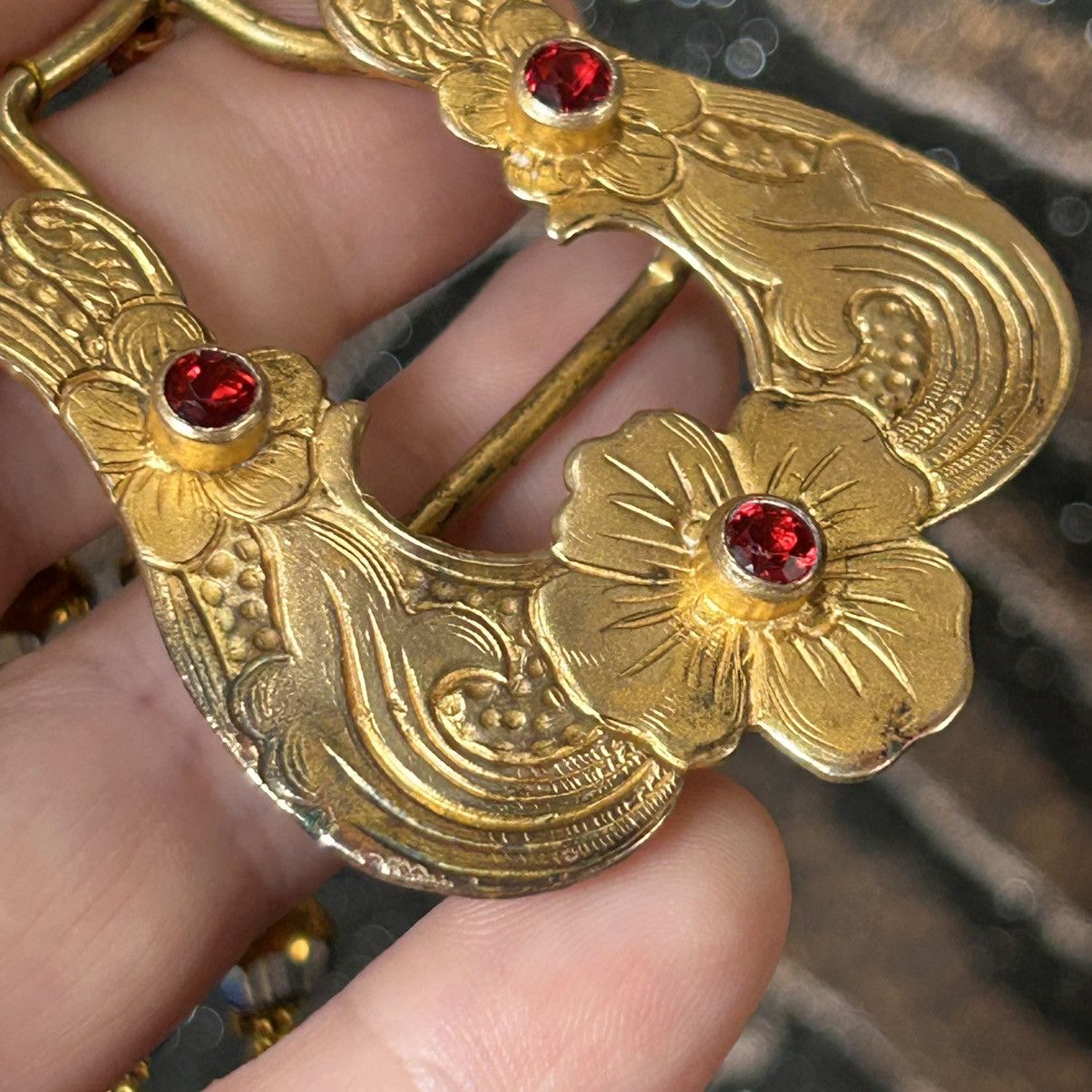 Vintage Handcrafted salvaged antique belt buckle pendant necklace Size ONE SIZE - 10 Thumbnail