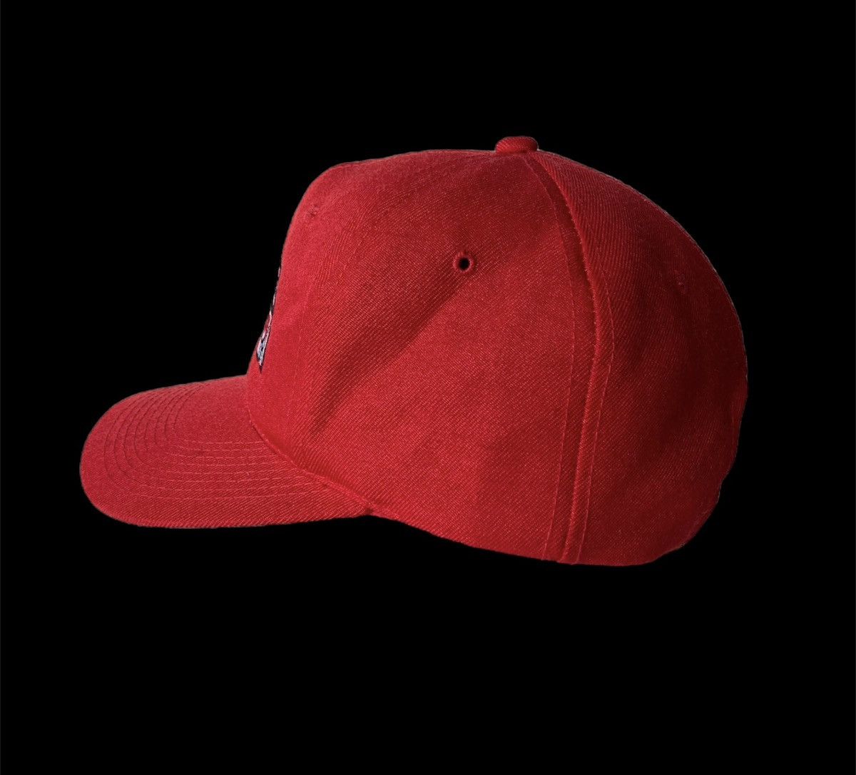 Vintage Vintage 90s OG Red SnapBack Cap Youngan Hat Hiphop Rap kush Size ONE SIZE - 4 Thumbnail