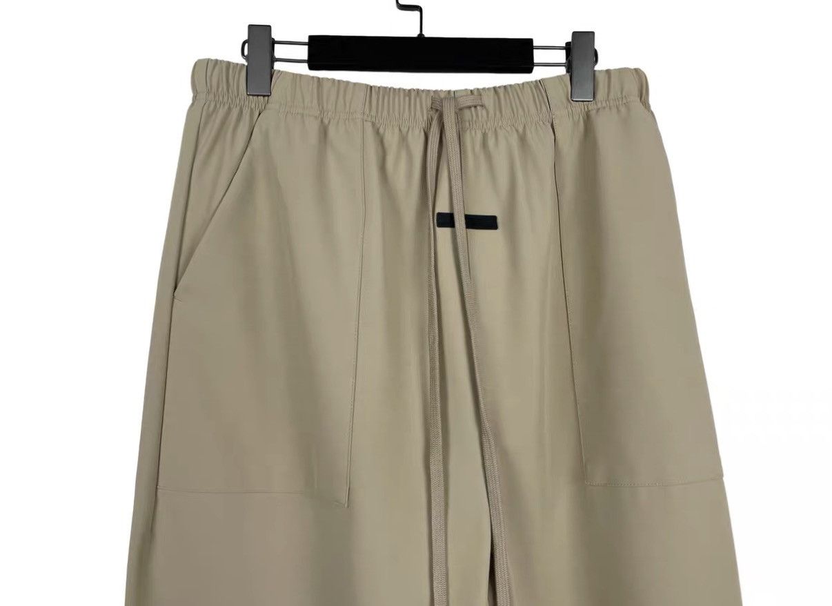Essentials Essentials FOG FW24 Sand Wide-Leg Pants J31 Size US 32 / EU 48 - 3 Thumbnail