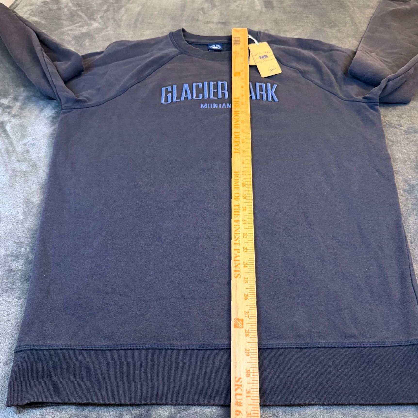 Vintage Outta Town Glacier Park Montana Sweatshirt Mens L Navy Blue NWT Fleece Embroidered Logo Pullover Raglan Crew Neck All Seasons Size US L / EU 52-54 / 3 - 7 Thumbnail