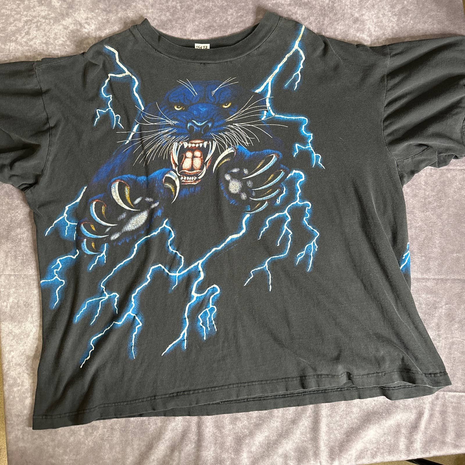 image of Unkwn Vintage American Thunder Wolf Spirit Single Stitch T-Shirt in Black, Men's (Size 2XL)