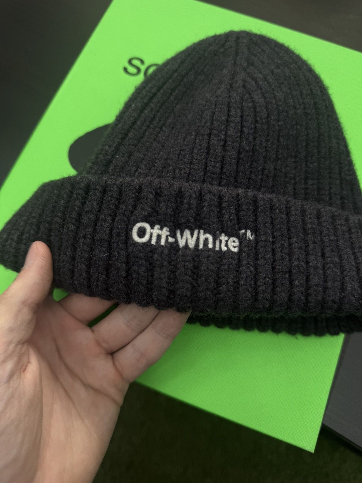 Off-White Off White Grey Beanie Hat Pre Owned 🧼 Size ONE SIZE - 3 Thumbnail