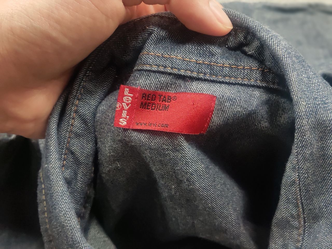 Levi's Vintage 90's Levi's Engineered Twisted Shirt Denim Pocket Size US M / EU 48-50 / 2 - 13 Thumbnail