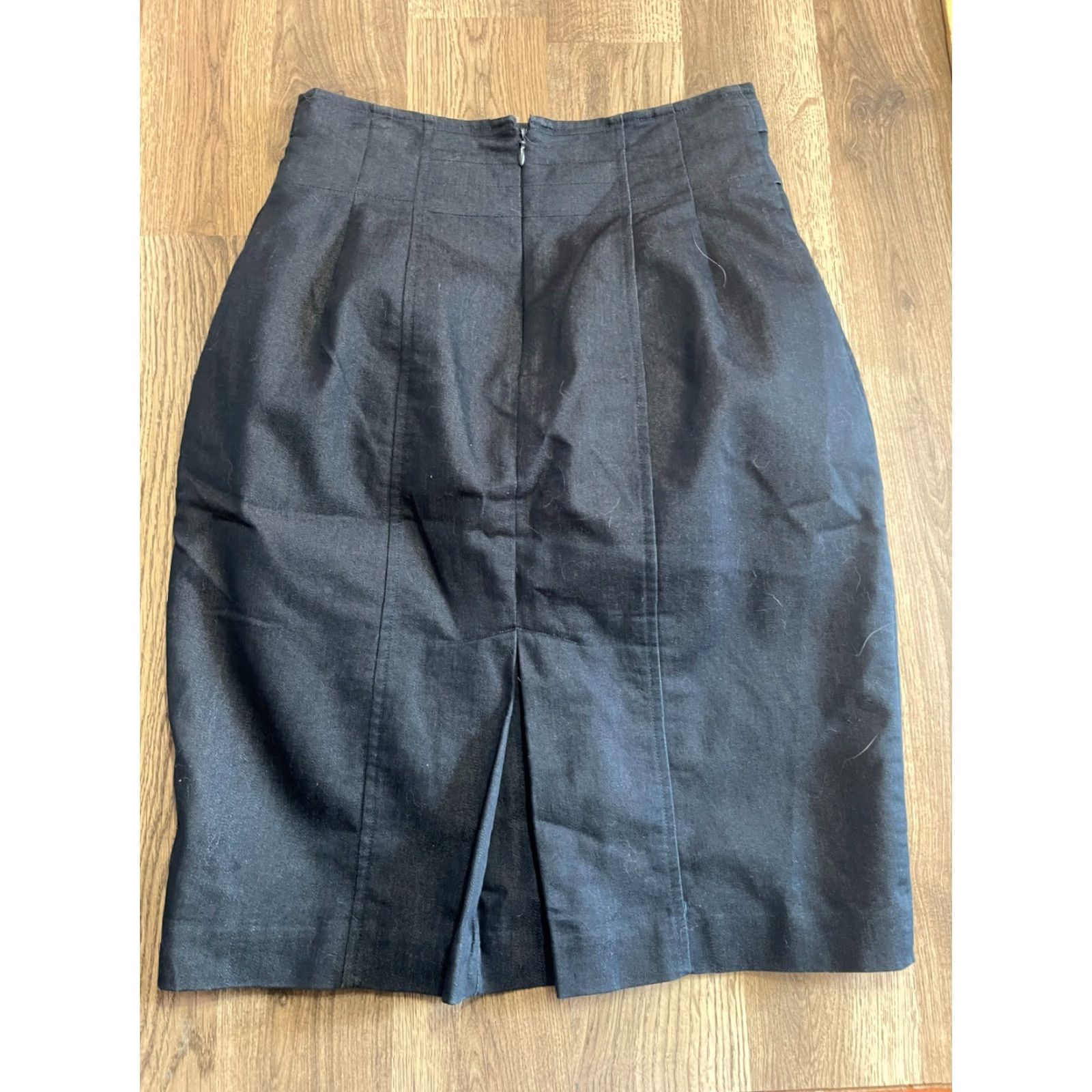 Worthington Worthington Skirt Women's 4 Black Zip Up Pockets Pencil Knee Length Sit Up to 200 Characters Size 27" / US 4 / IT 40 - 2 Thumbnail