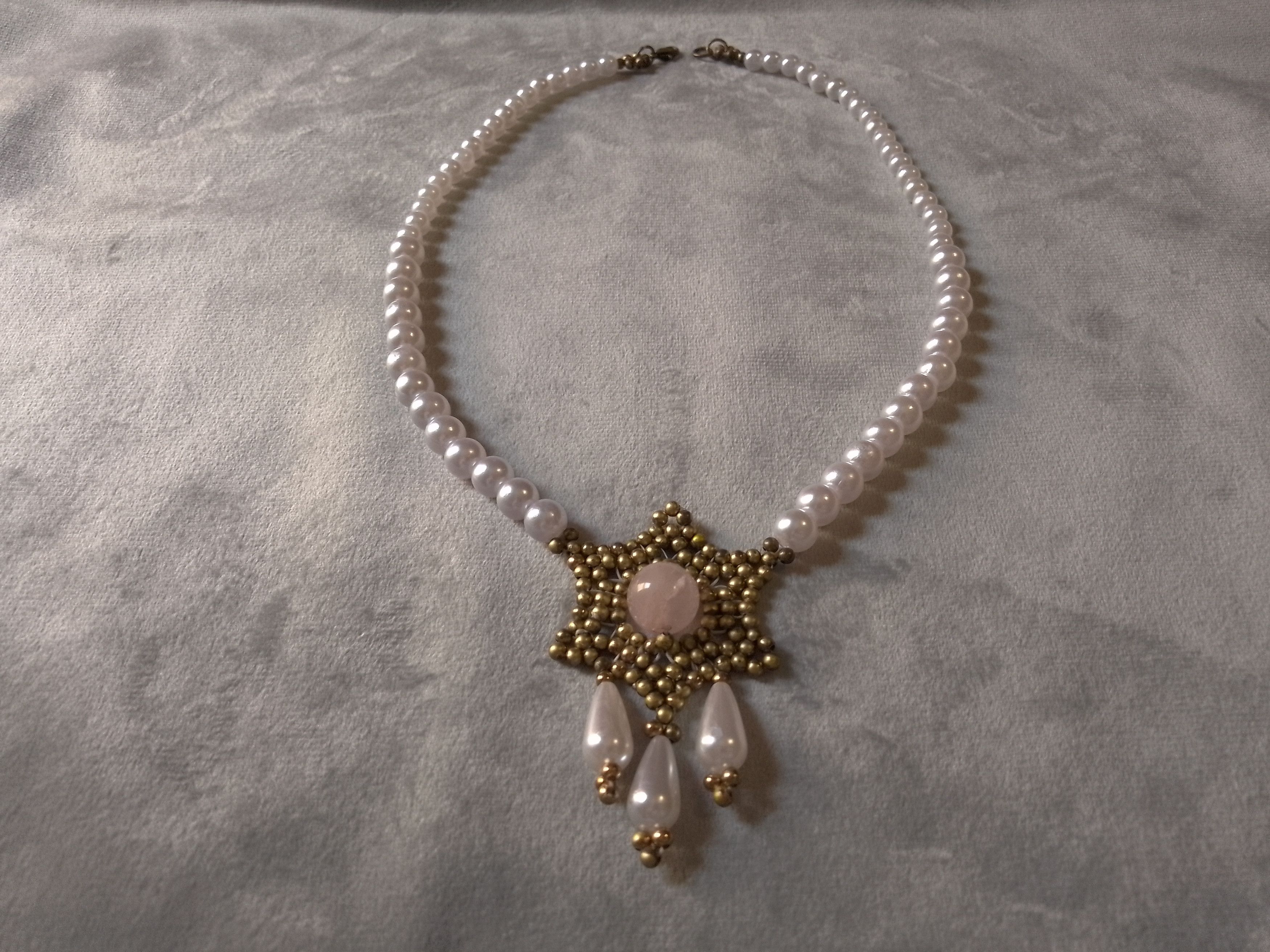 Handmade Elegant Pearls necklace Rose quartz Renaissance style Size ONE SIZE - 5 Thumbnail