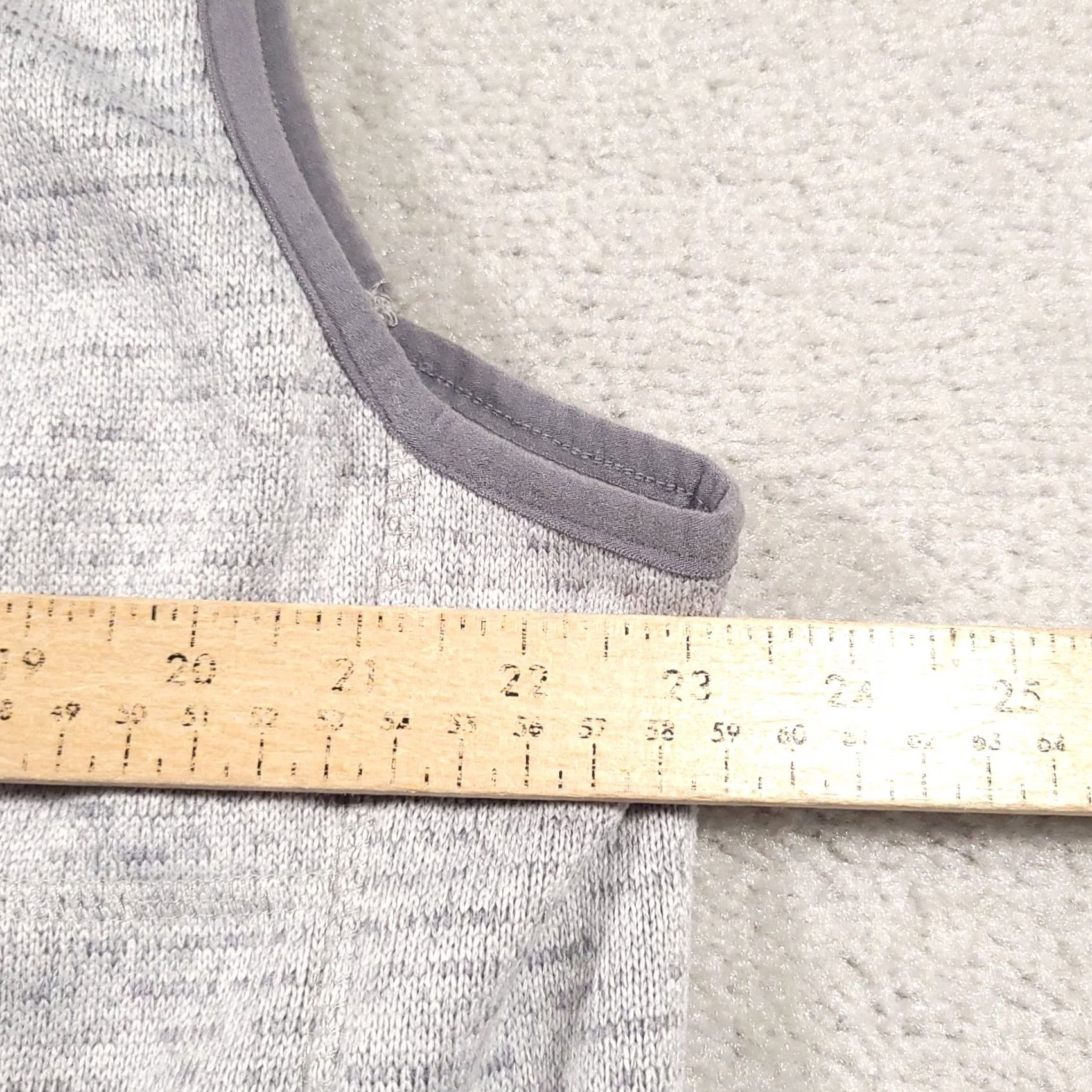 Vintage VINTAGE American Outback Vest Mens XL Gray Full Zip Outdoors Hiking Pockets Mens XL Gray Full Zip Outdoors Hiking Pockets Size US XL / EU 56 / 4 - 7 Thumbnail