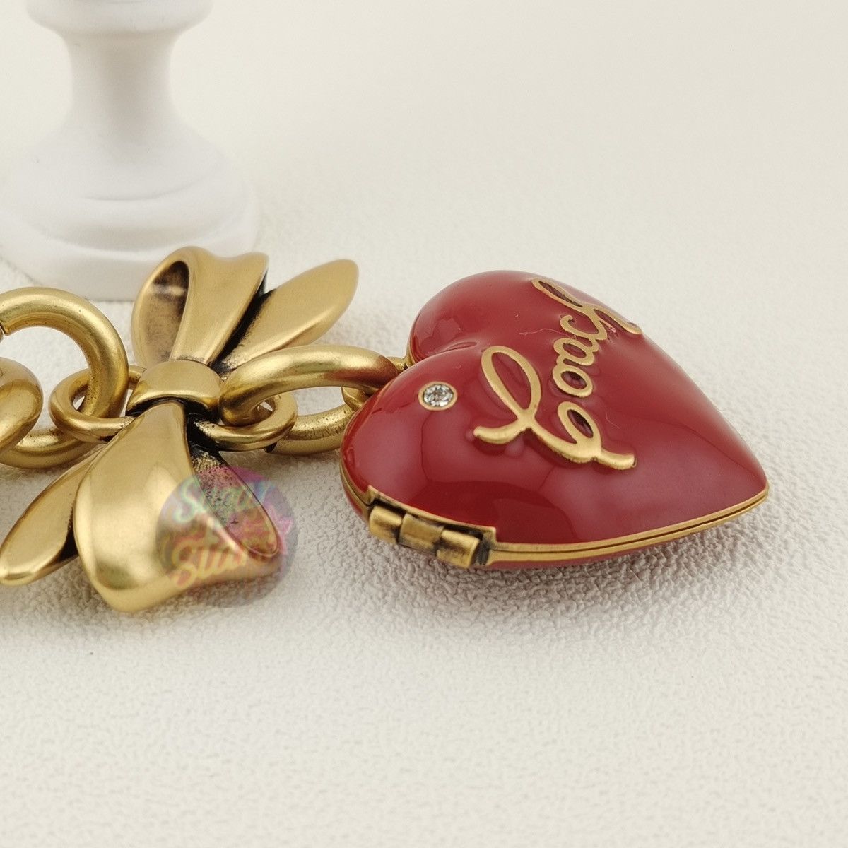 Coach Coach Bow Heart Locket Bag Charm Keychain Size ONE SIZE - 4 Thumbnail