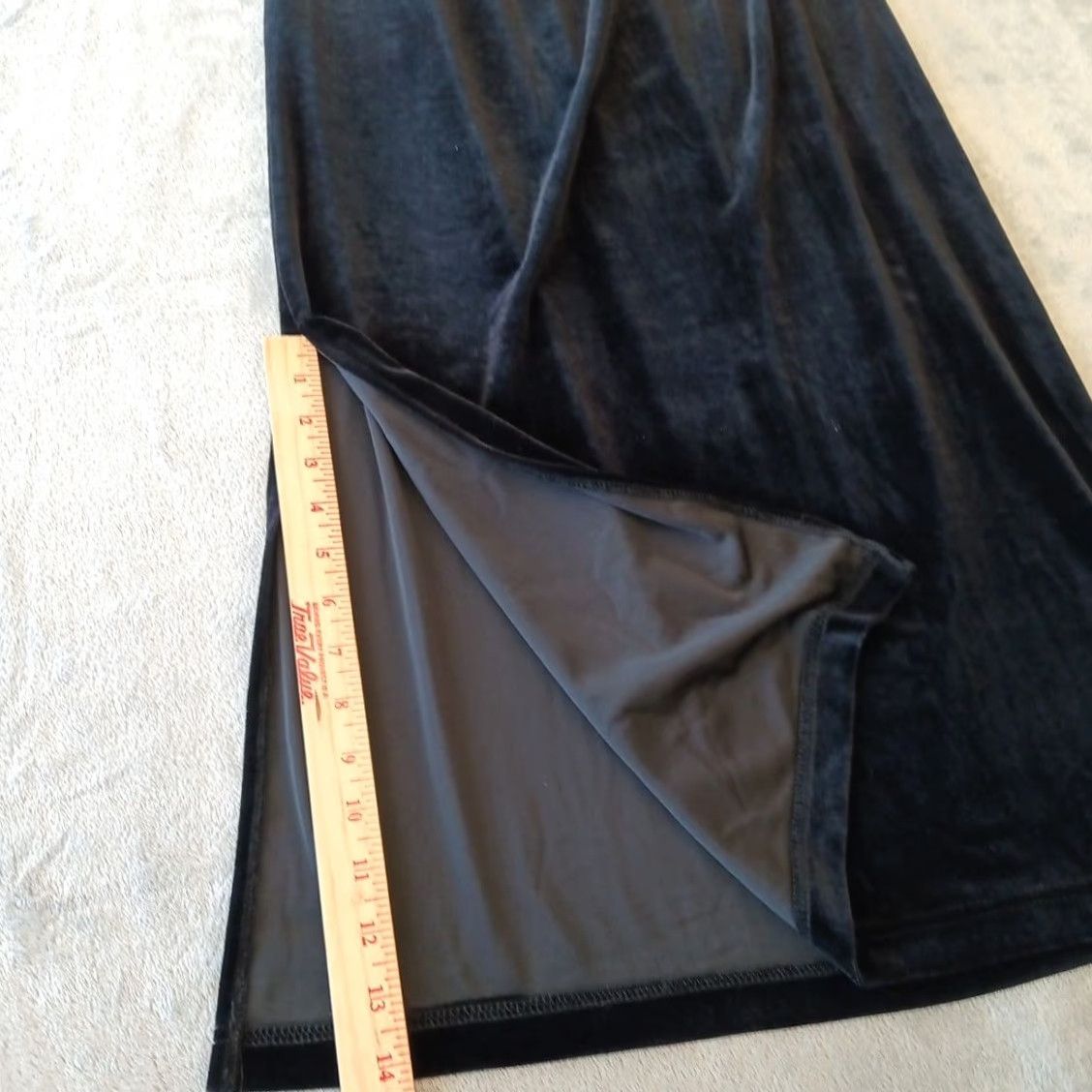 Vintage Sag Harbor Skirt Long Maxi Black Velour Drawstring Slit S Womens Related: Elastic Waist, Machine Washable, Polyester Spandex, Solid Pattern Size 28" / US 6 / IT 42 - 6 Thumbnail