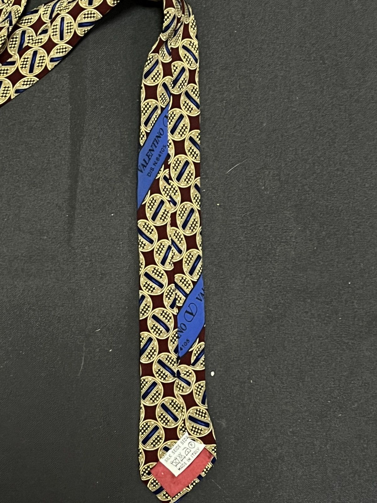 Valentino × Vintage Very old and rare valentino tie Size ONE SIZE - 3 Thumbnail