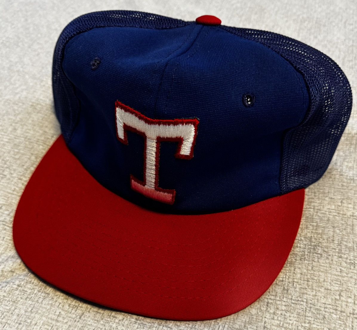 Sports Specialties Texas Rangers Sports Specialty Snapback Mesh Trucker Red Size ONE SIZE - 2 Thumbnail