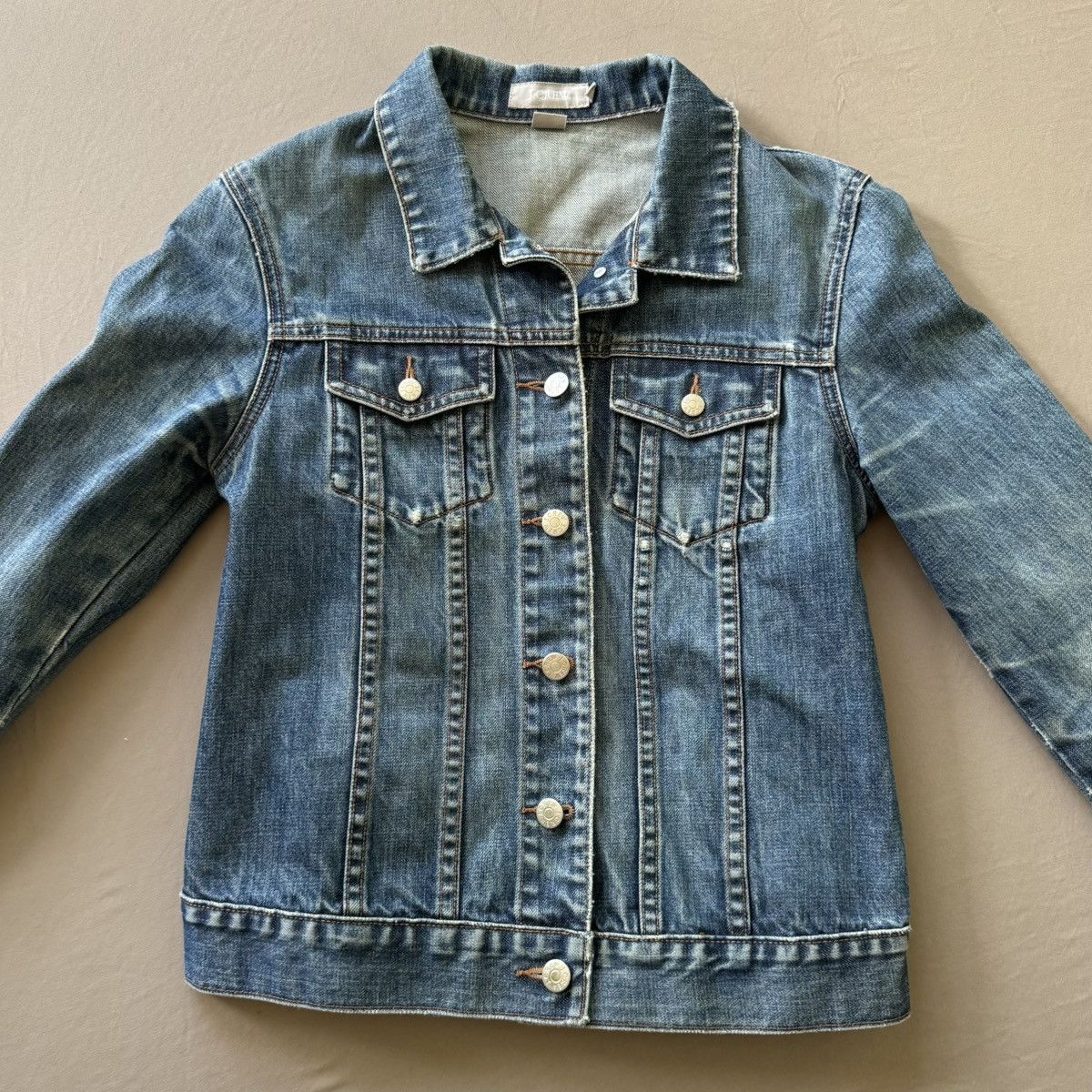 J.Crew J.Crew Classic Distressed Denim Jacket Size US S / EU 44-46 / 1 - 2 Thumbnail