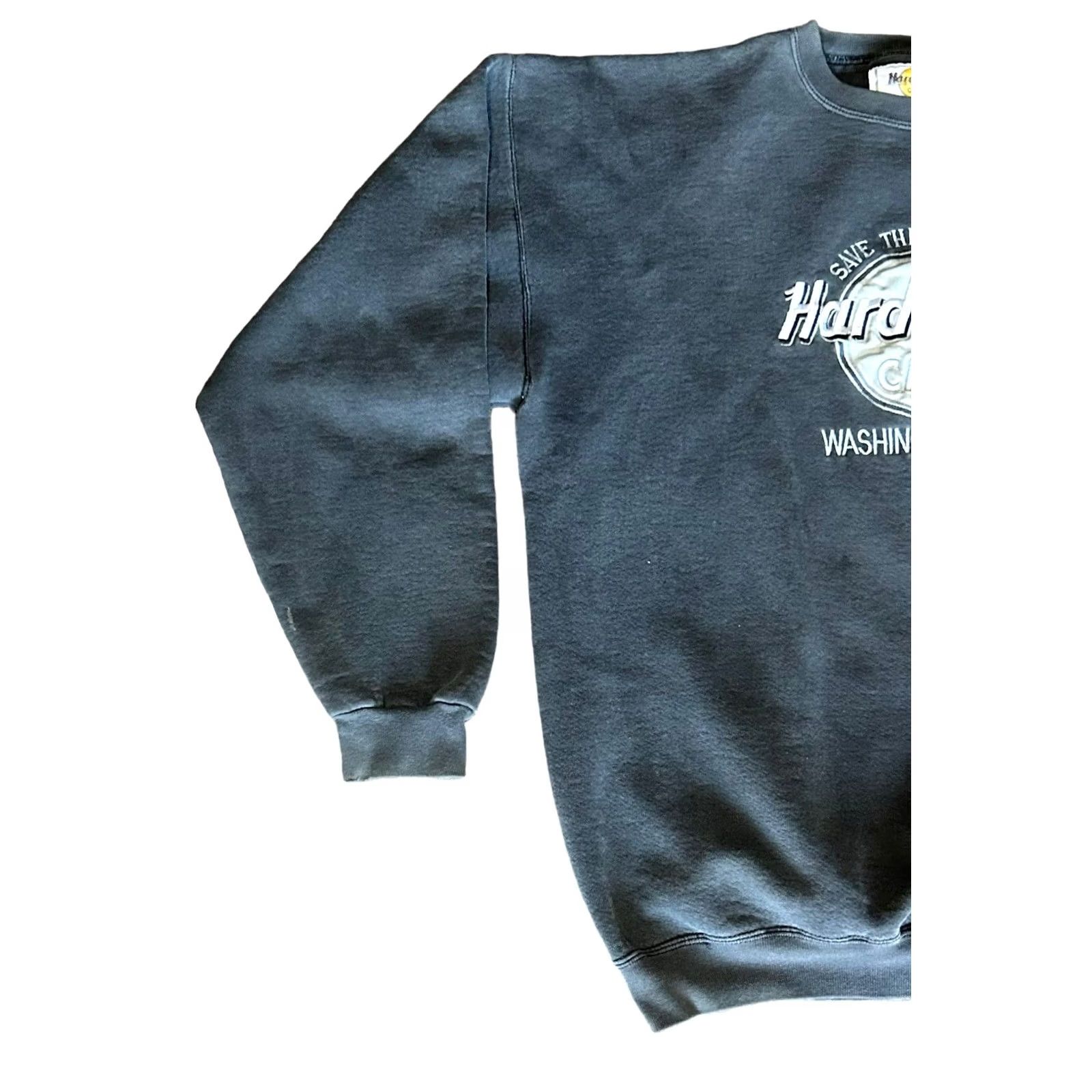 Hard Rock Cafe VINTAGE Hard Rock Cafe Washington DC XL Men's Embroidered Crewneck Pullover Sweater Size US XL / EU 56 / 4 - 2 Thumbnail