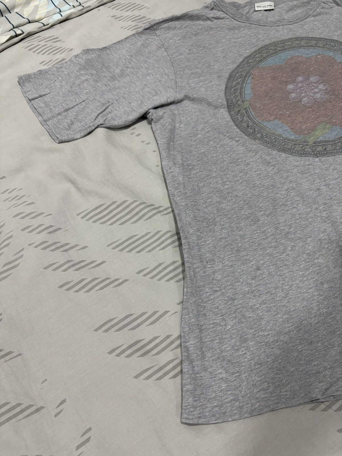 Dries Van Noten Vintage Dries Van Noten Floral Graphic Short Sleeve T-Shirt Size US M / EU 48-50 / 2 - 3 Thumbnail