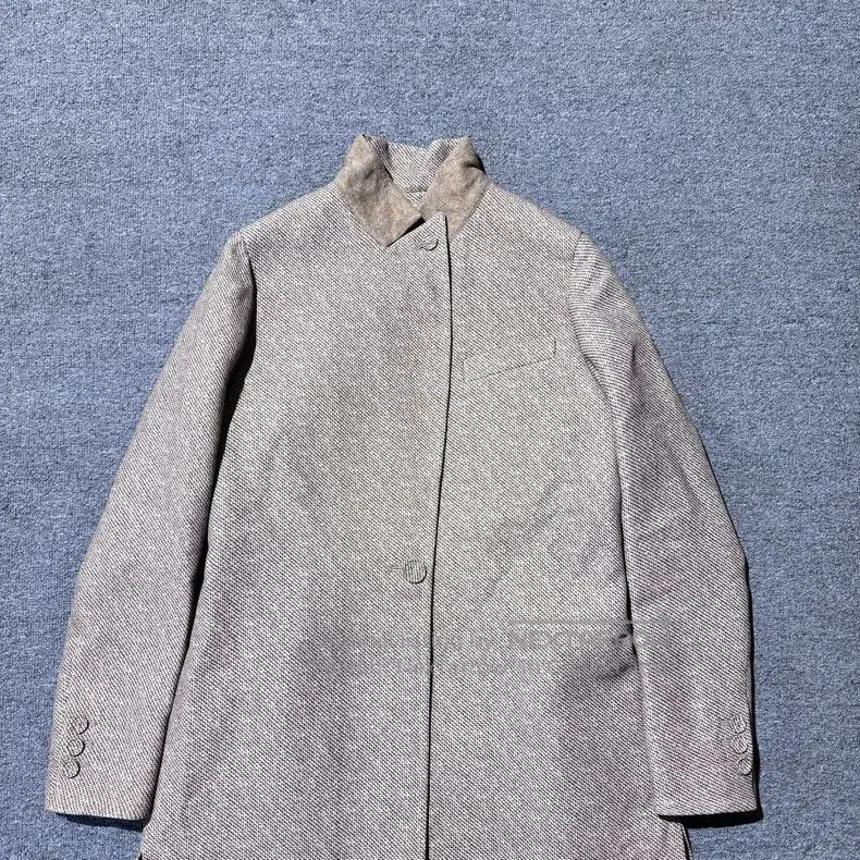 Fendi Fendi Fall/Winter 2022 khaki mid-length stand collar coat Size XS / US 0-2 / IT 36-38 - 4 Thumbnail