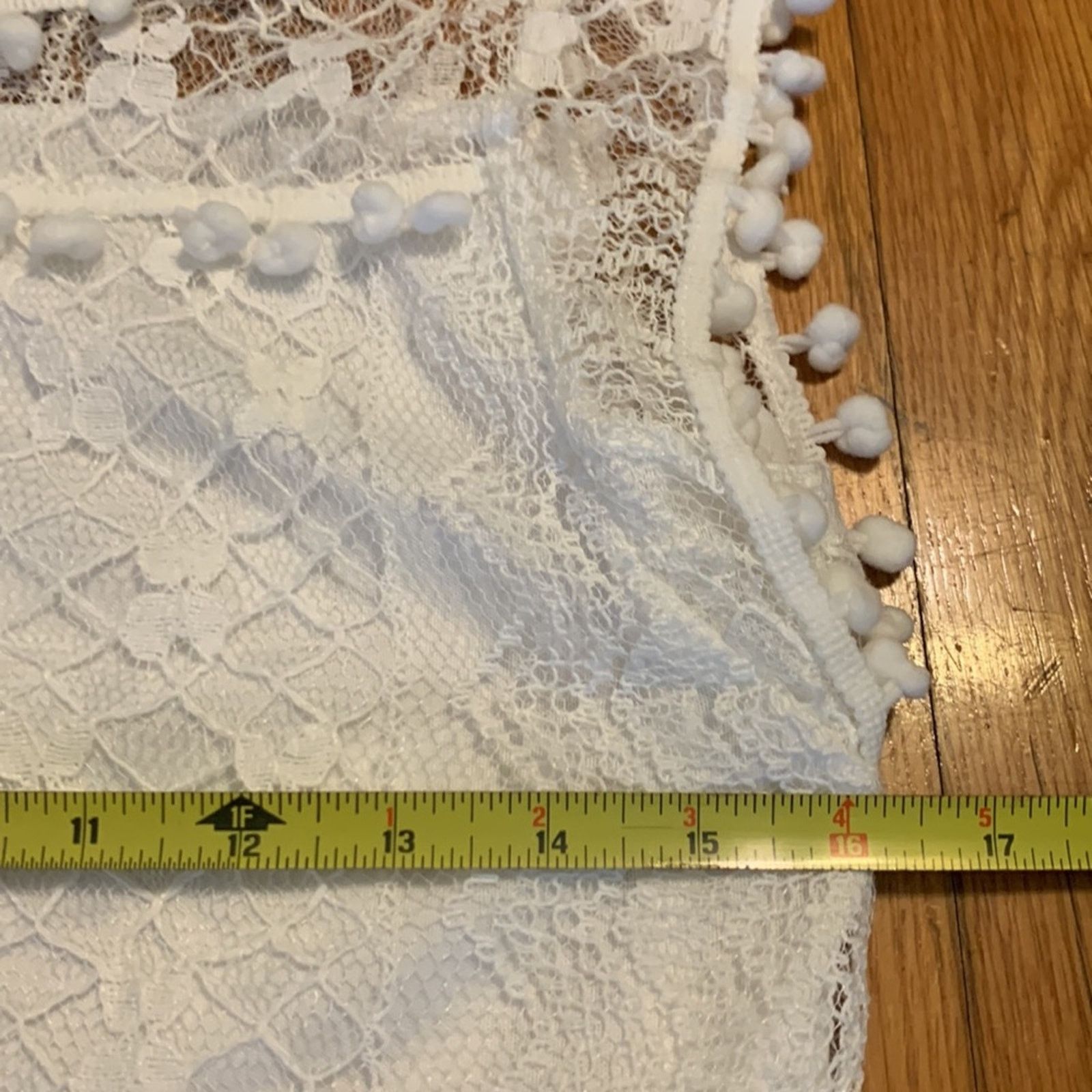 Vintage Favolook white minidress tunic with white lace overlay Size S / US 4 / IT 40 - 7 Thumbnail