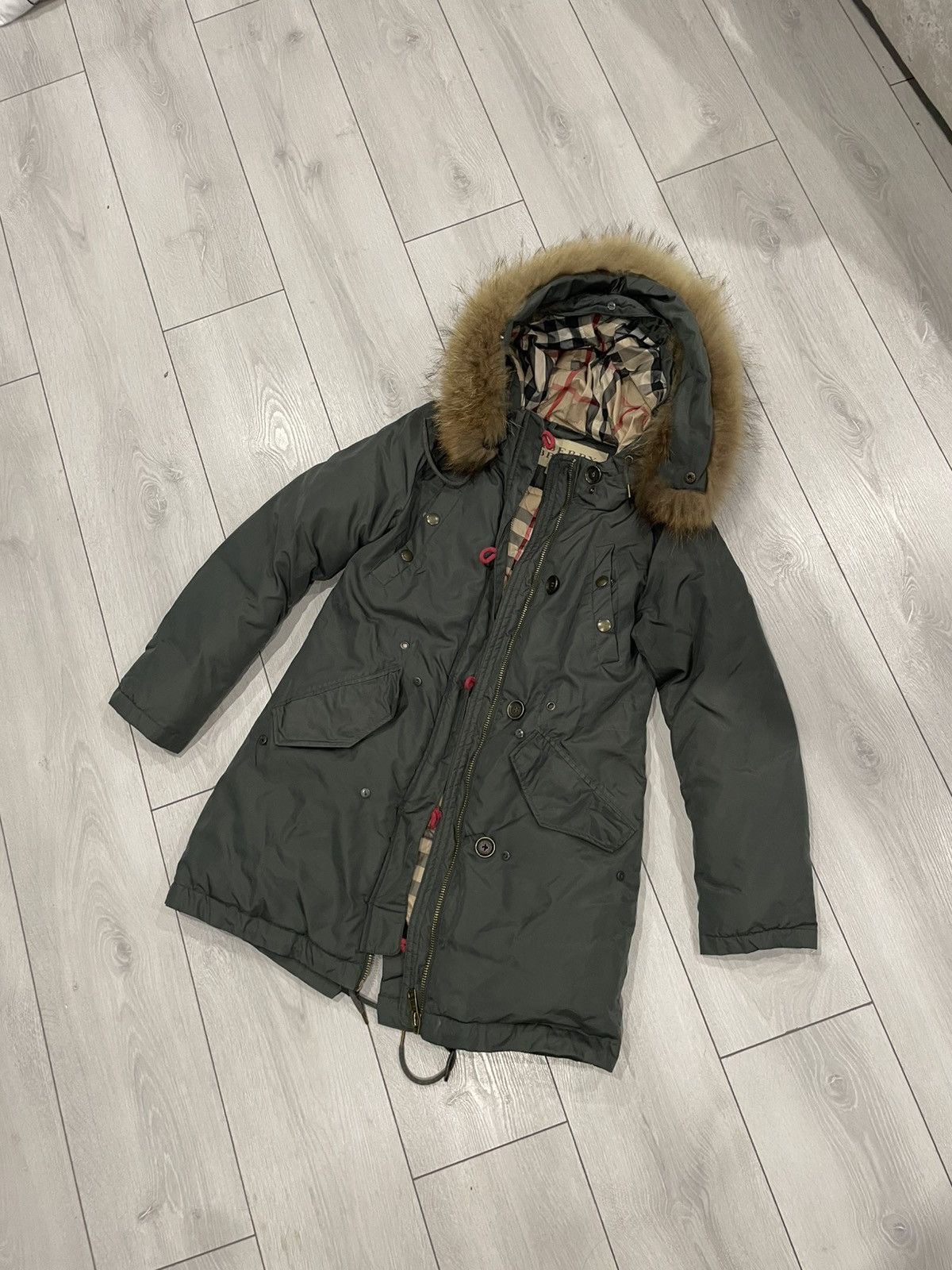 Burberry Burberry Brit long down Nova Check puffer jacket heavy coat Size S / US 4 / IT 40 - 1 Thumbnail