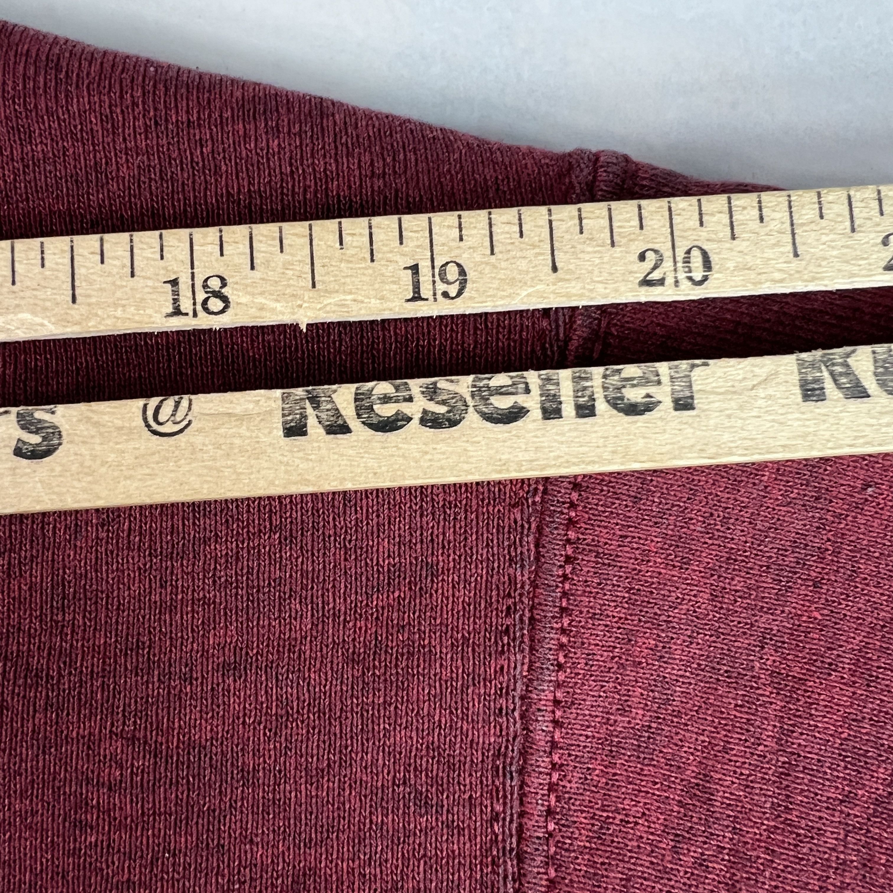 Tommy Hilfiger VTG 90s Tommy Hilfiger Sweatshirt Adult Red Faded Crewneck Size US M / EU 48-50 / 2 - 15 Thumbnail