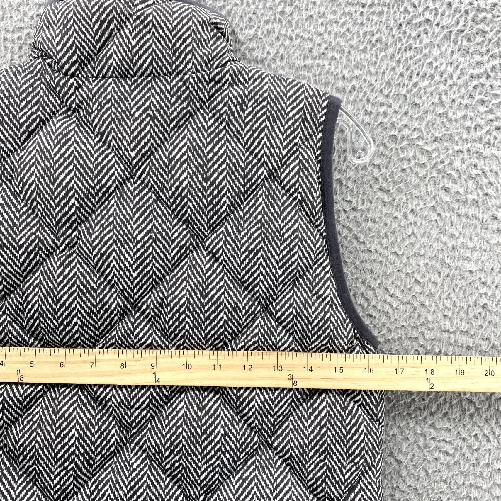 J.Crew J.Crew Vest Women XXS Gray White Chevron Quilted Goose Down Puffer Jacket Casual Size XXS / US 00 / IT 34 - 6 Thumbnail