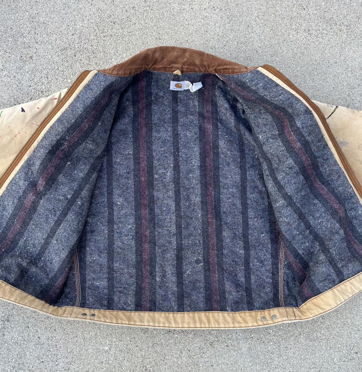 Carhartt Vintage Carhartt Detroit Jacket Thrashed Distressed Sun Fade Size US XL / EU 56 / 4 - 5 Thumbnail