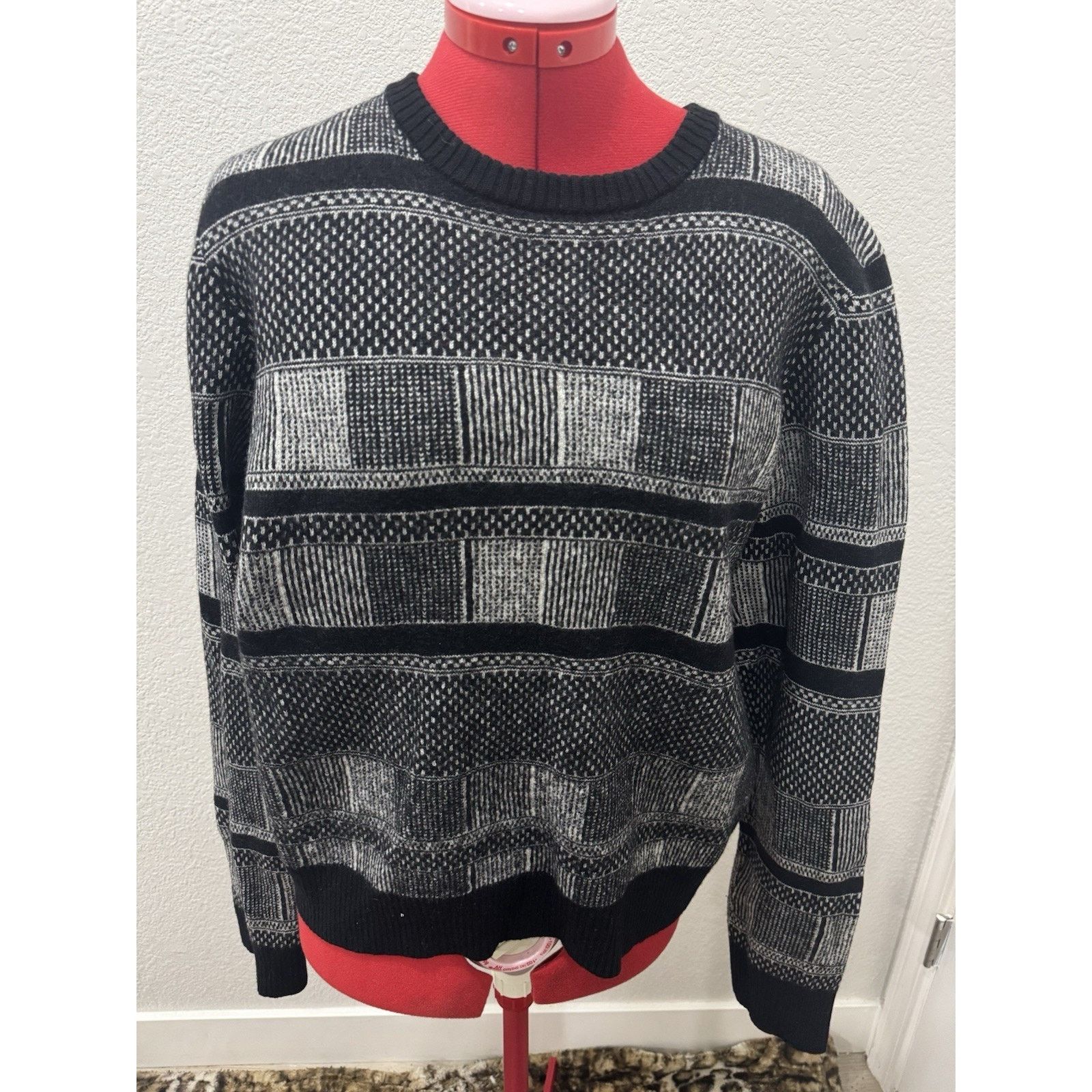 Versace Versace Men's Wool Sweater Black Gray Abstract Pattern Size US XL / EU 56 / 4 - 1 Thumbnail