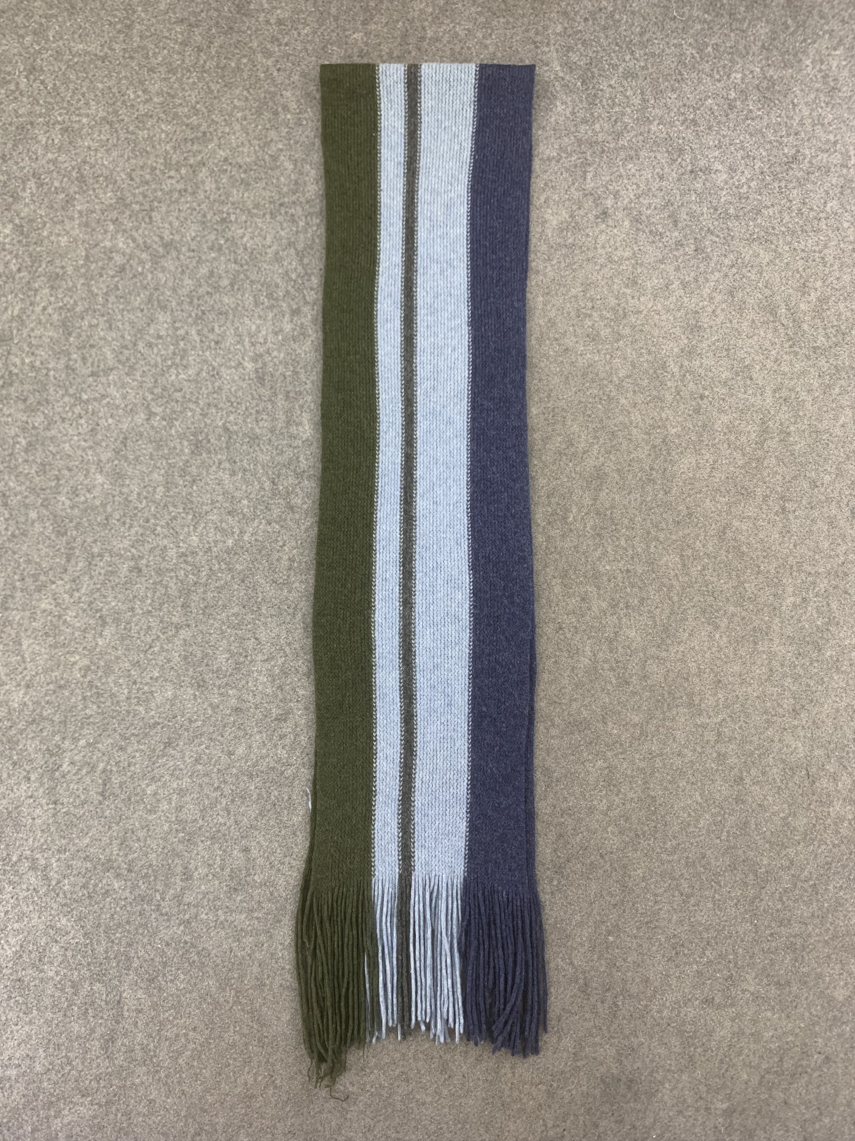 Gap Gap Scarf Wool Muffler Neck Wrap BL9254 Size ONE SIZE - 3 Thumbnail
