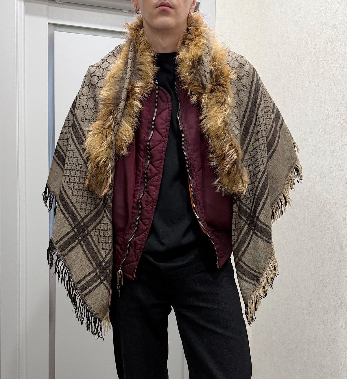 Gucci GUCCI FW 2007 Fur Monogram Wool/Silk Scarf Frida Giannini Size ONE SIZE - 5 Thumbnail