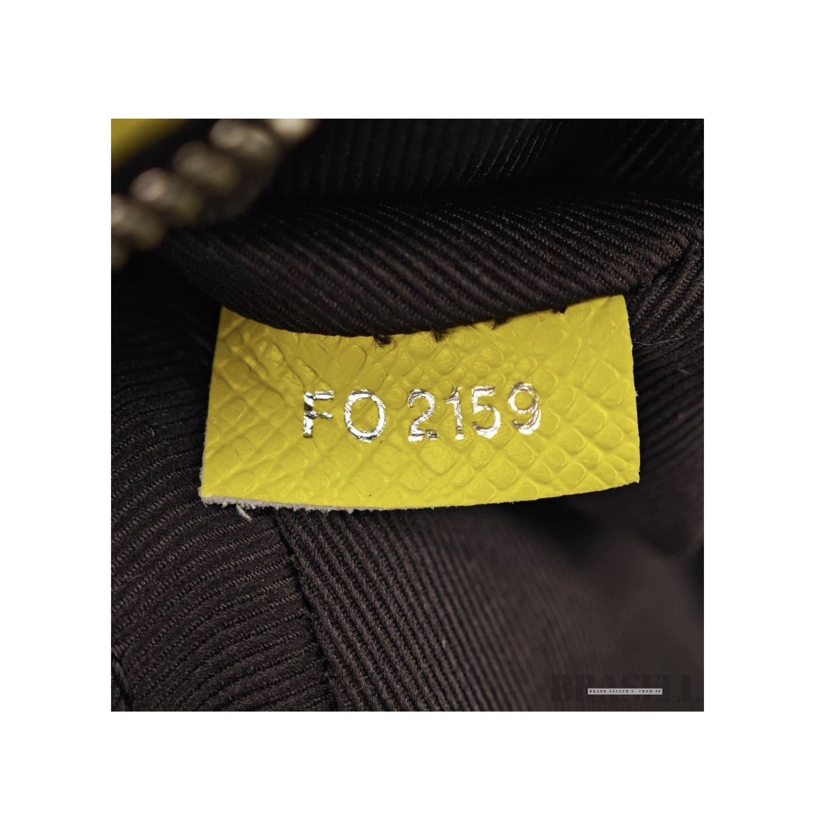 Louis Vuitton Discovery Waist Bag Bum Bag Jaune Monogram Eclipse Neon Size ONE SIZE - 22 Thumbnail