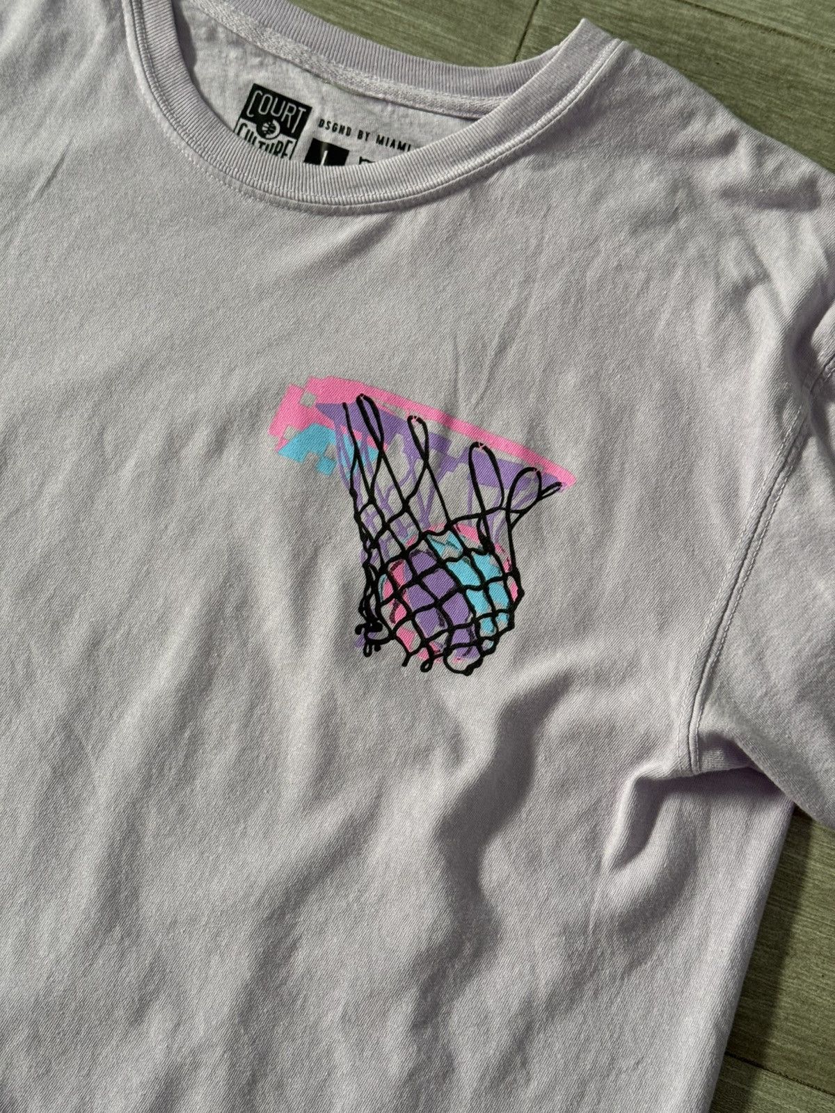 Other Court Culture Miami Heat ViceVersa Digi-Dunk Orchid Tee Sz L Size US L / EU 52-54 / 3 - 2 Thumbnail