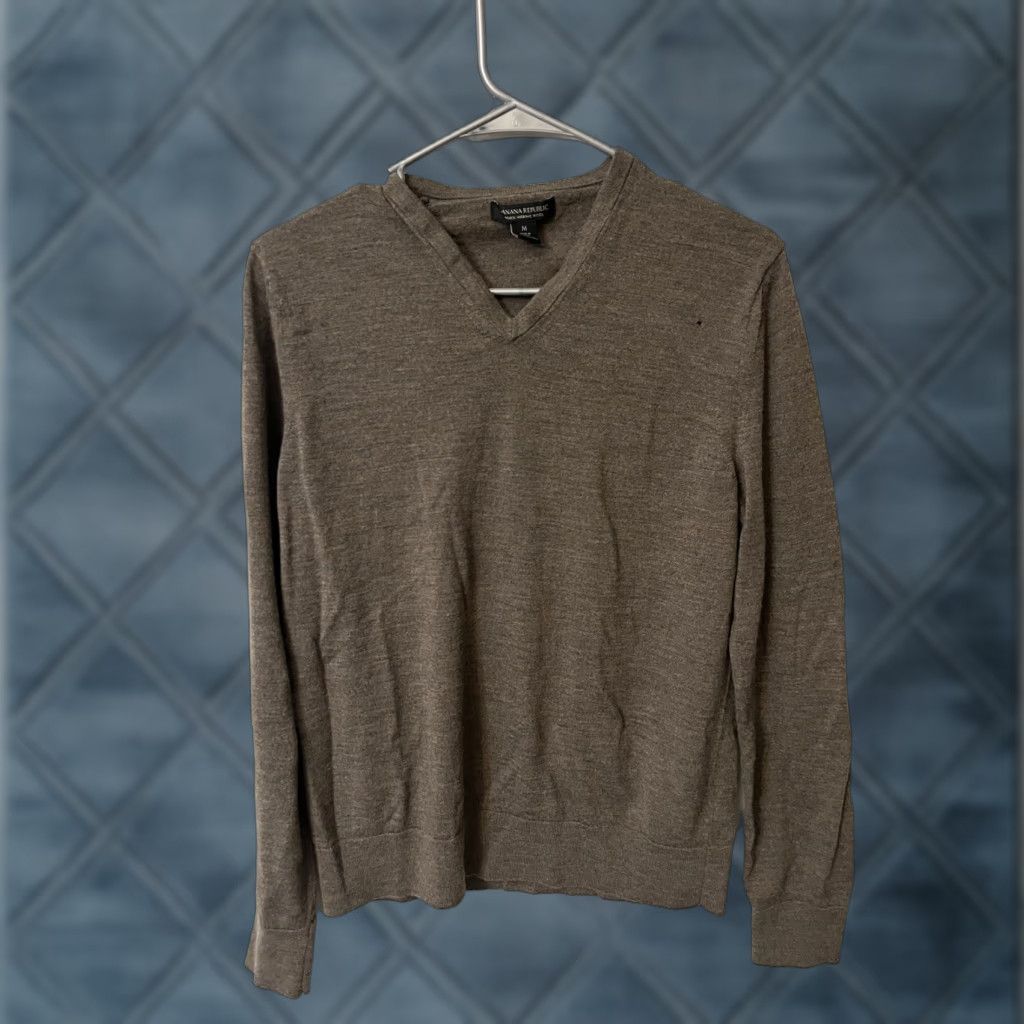 Banana Republic Banana Republic Sweater Mens Medium 100% Merino Wool Blue V Neck Size US M / EU 48-50 / 2 - 1 Thumbnail