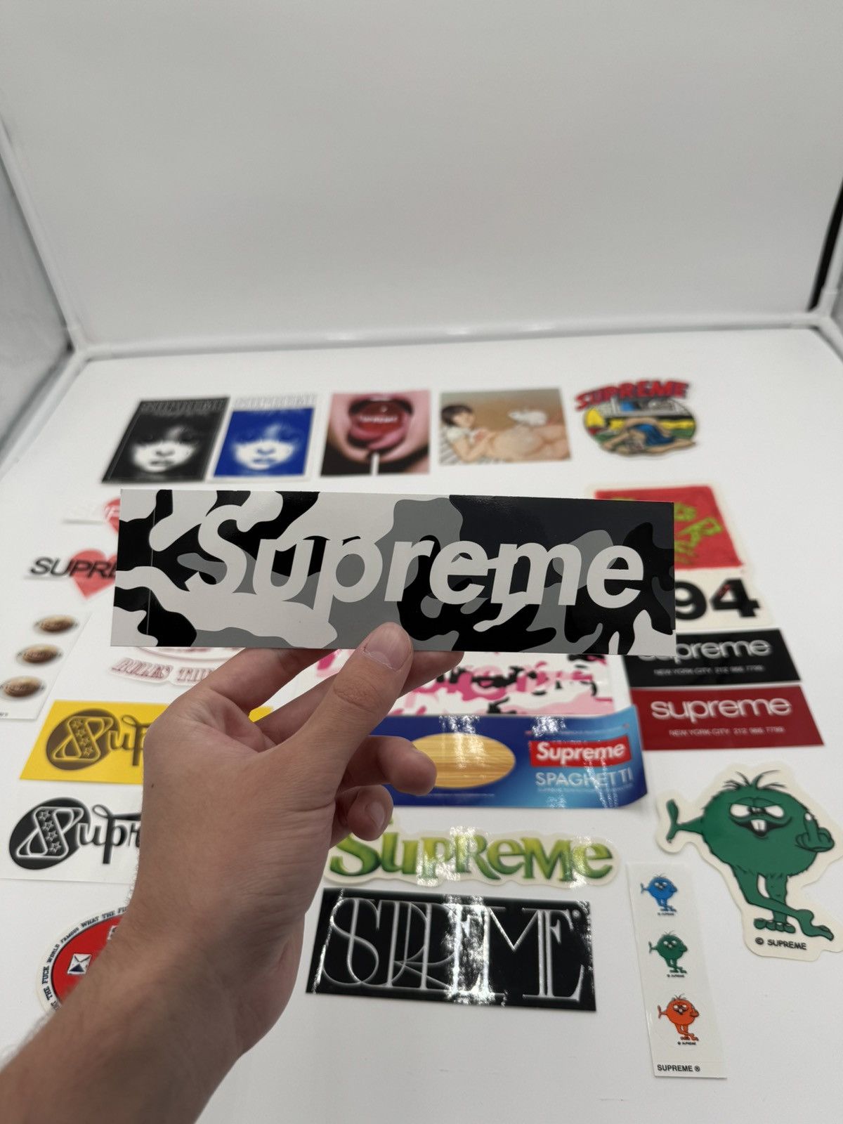 Supreme Supreme Assorted Lot of Stickers Size ONE SIZE - 3 Thumbnail
