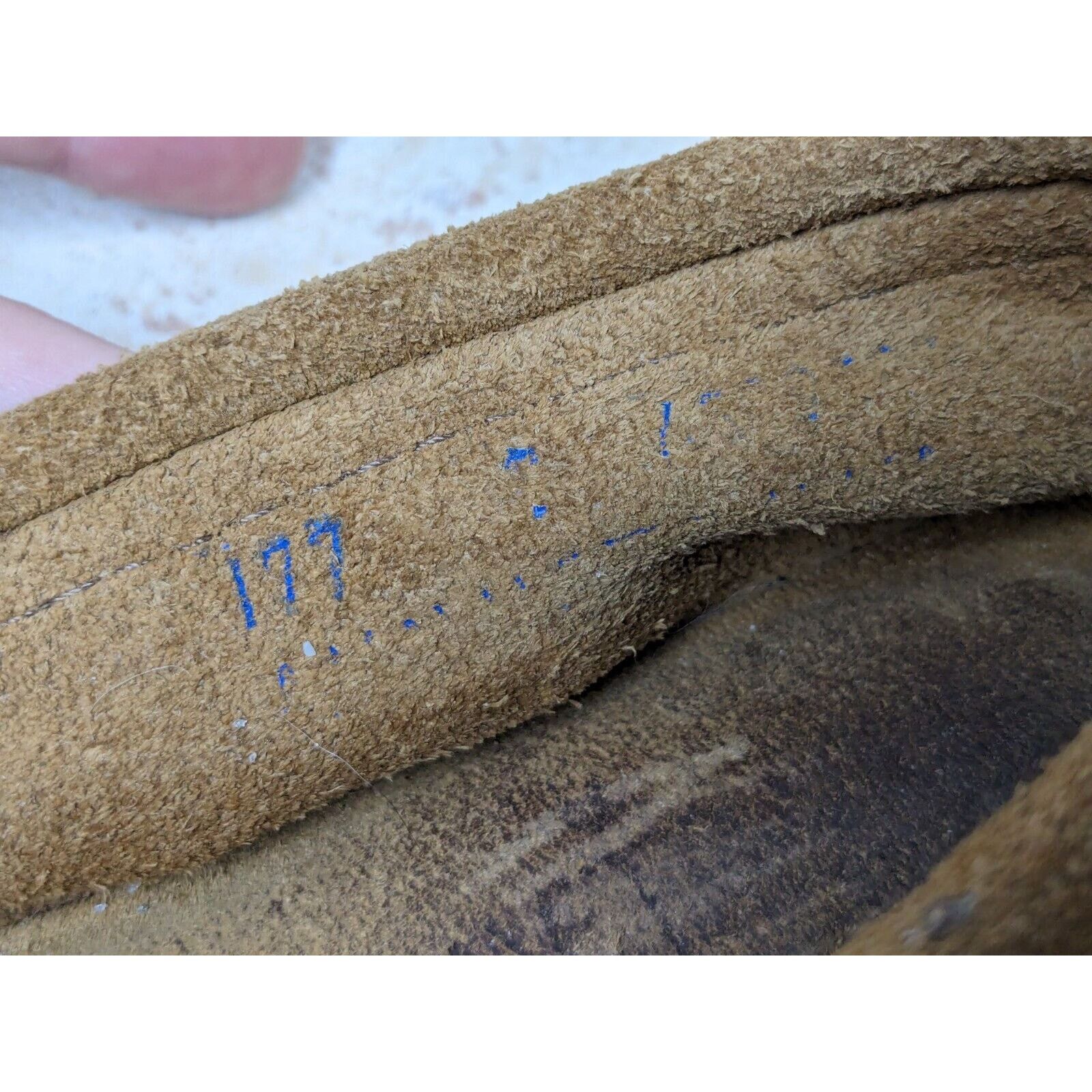 Minnetonka Vtg MINNETONKA Leather Beaded Thunderbird Moccasins 7 Size US 7 / IT 37 - 8 Thumbnail