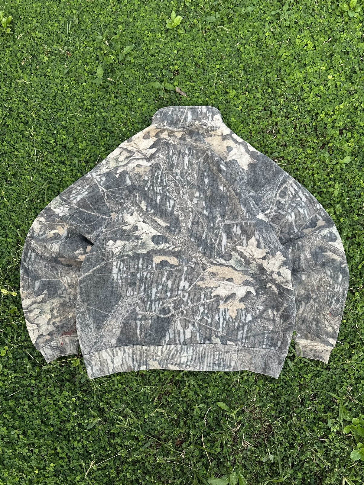 Realtree Crazy Vintage Faded Carhartt Style Realtree Camo Sweatshirt Size US XL / EU 56 / 4 - 11 Thumbnail