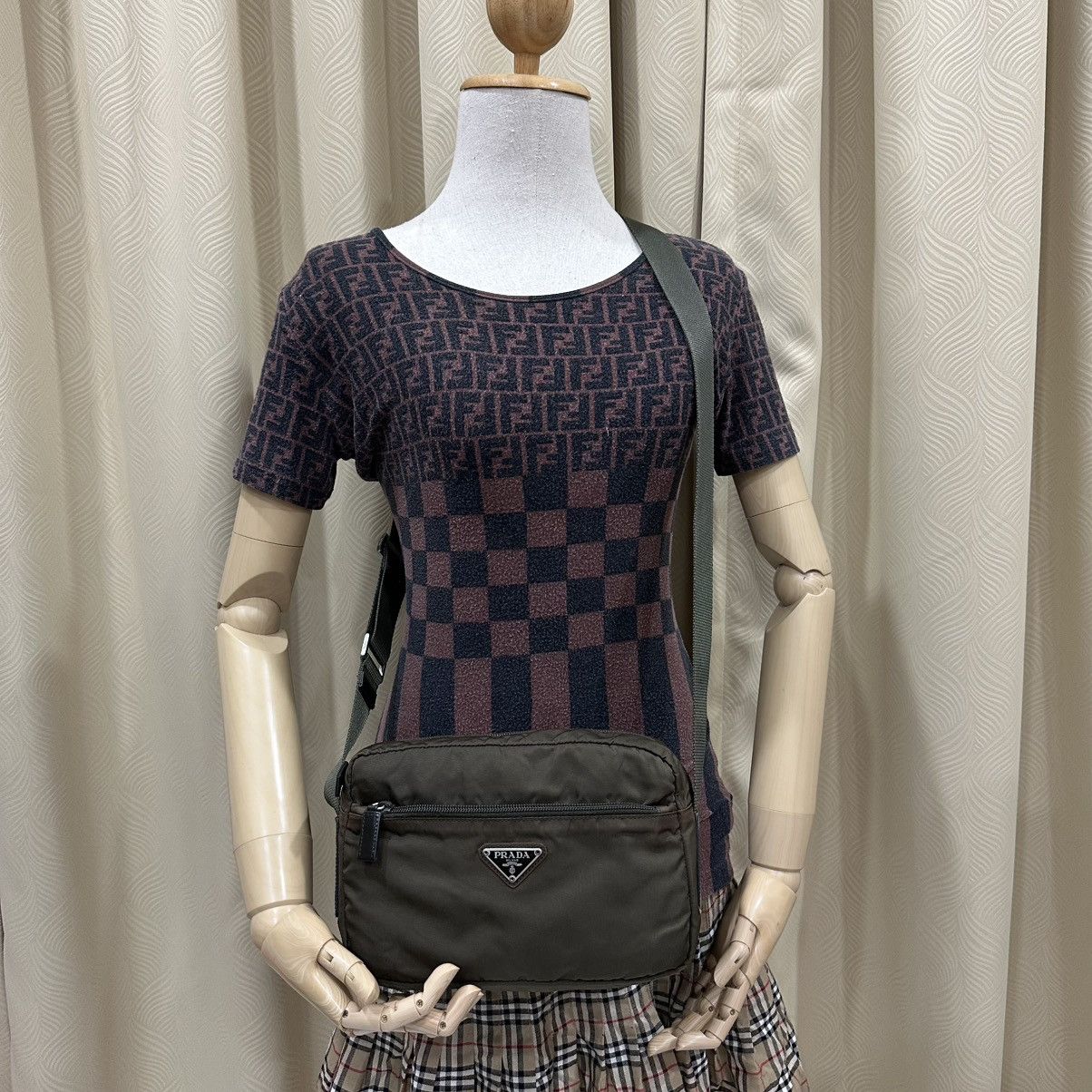 Prada ‼️LASTDROP‼️ PRADA NYLON KHAKI CROSSBODY SHOULDER BAG Size ONE SIZE - 15 Thumbnail