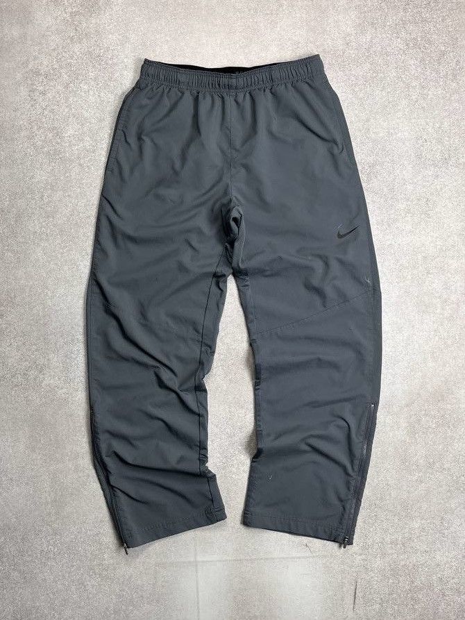 Nike × Vintage Vintage Nike Sportwear Baggy Flared Nylon Track Pants Y2K L Size US 34 / EU 50 - 1 Thumbnail