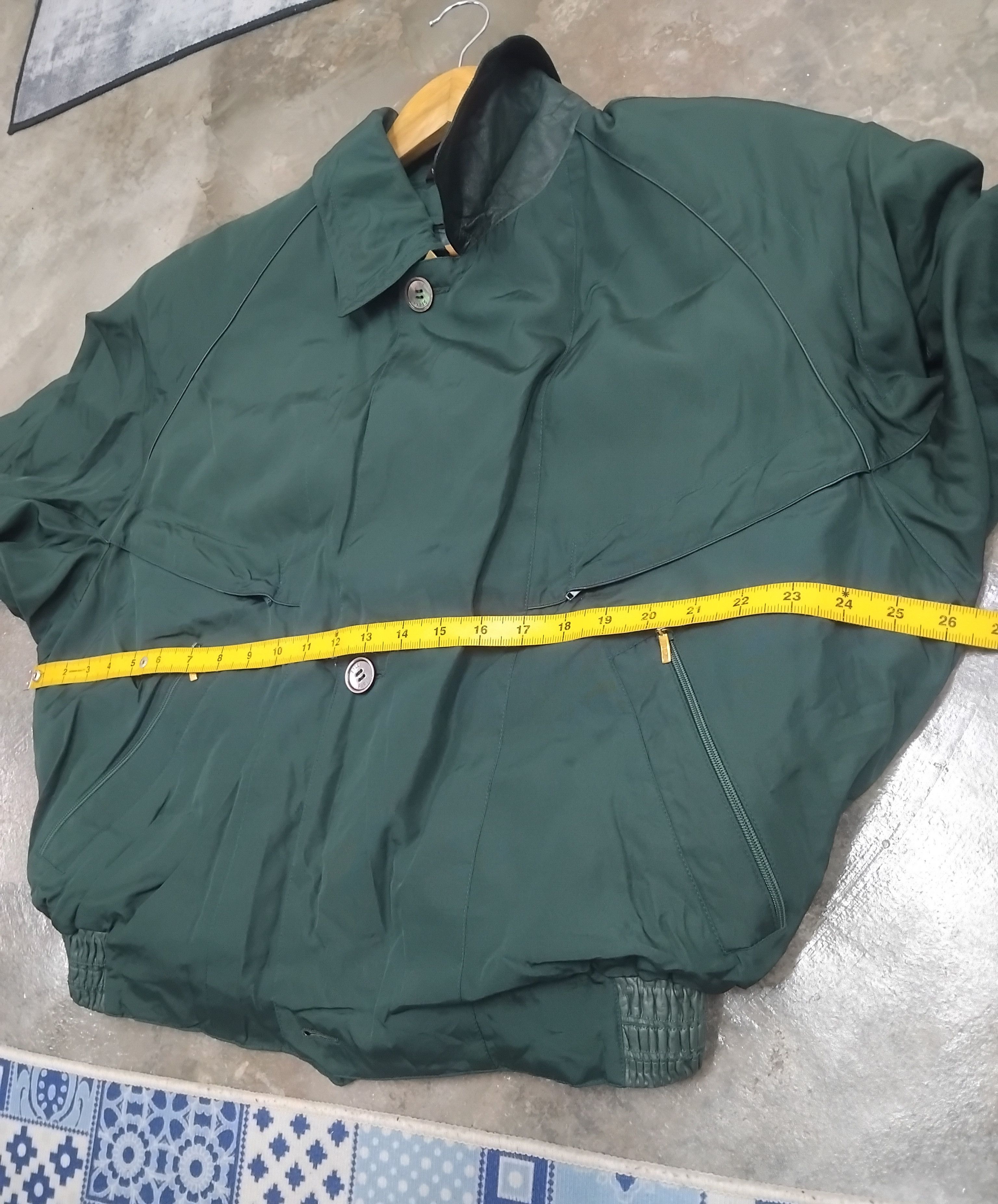 Zilli 🔥Zilli 100% silk green colour jacket Size US M / EU 48-50 / 2 - 12 Thumbnail