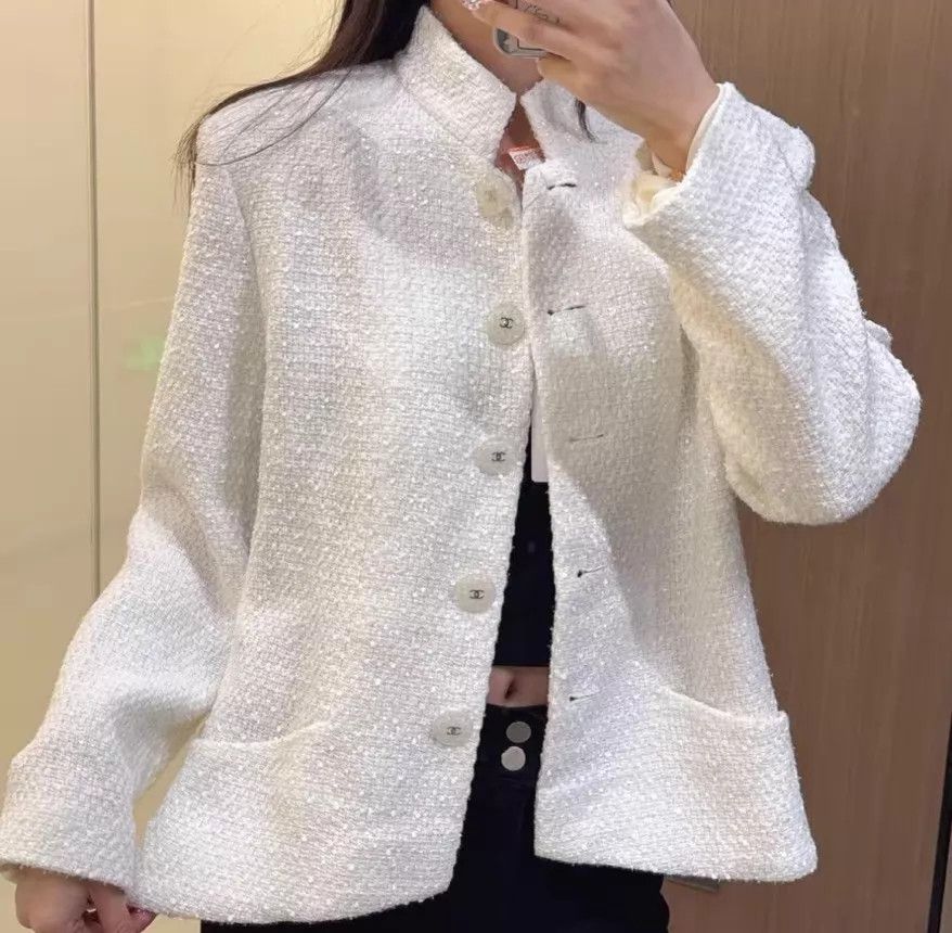 Chanel Chanel 19SS White Collar Tweed Jacket 44 Size L / US 10 / IT 46 - 1 Thumbnail