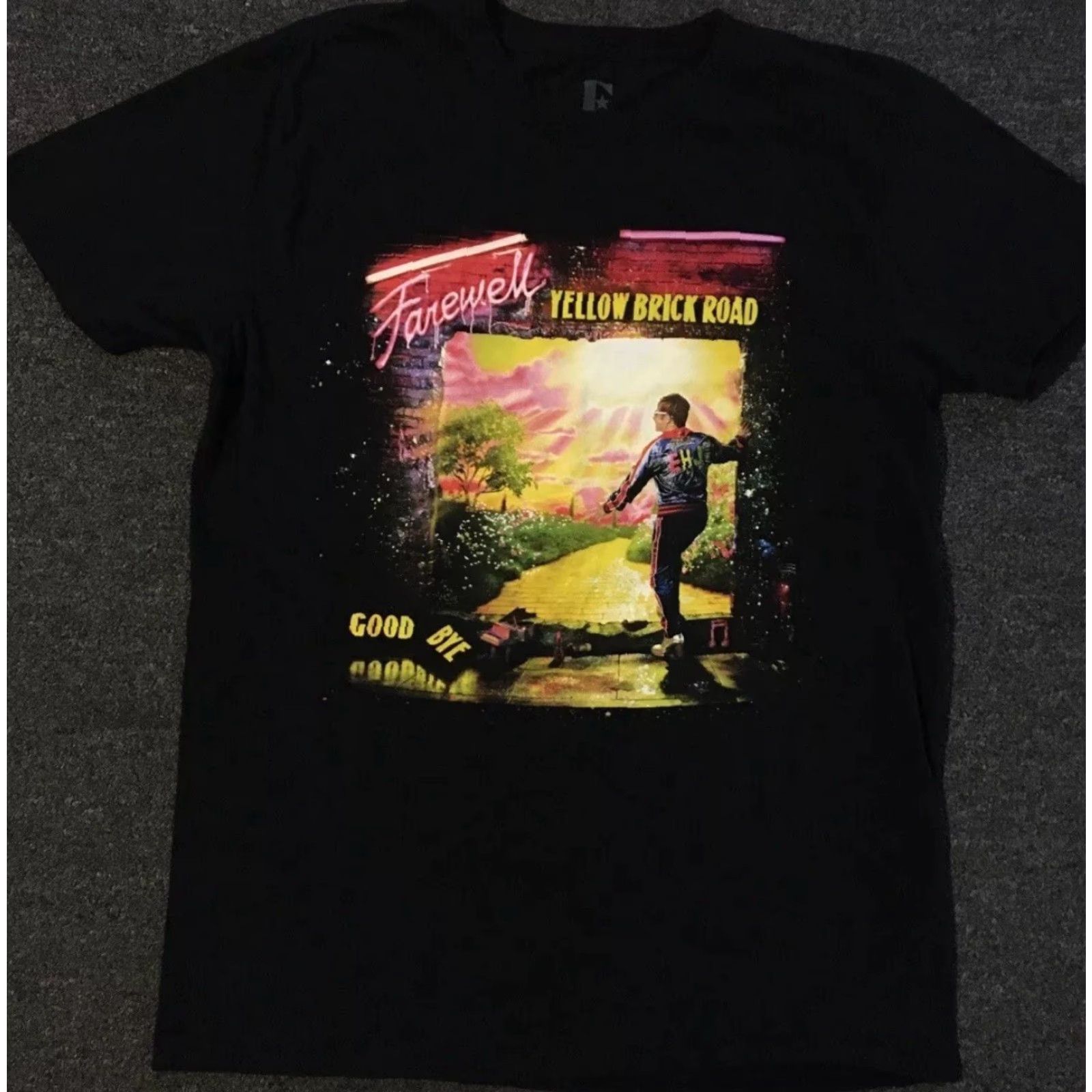 Vintage VINTAGE Elton John Farewell Yellow Brick Road Tour Shirt L Men's Black Rock Concert Band Retro Graphic Tee Size US L / EU 52-54 / 3 - 2 Thumbnail