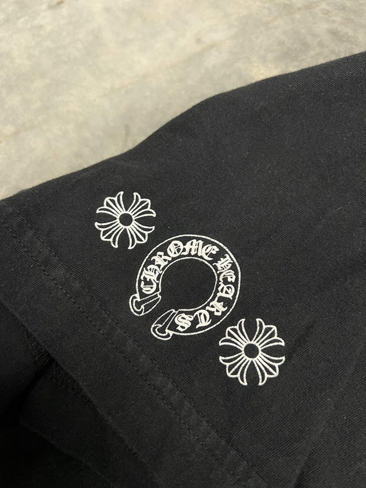 Chrome Hearts Chrome hearts multi color logo pocket tee Size US M / EU 48-50 / 2 - 4 Thumbnail