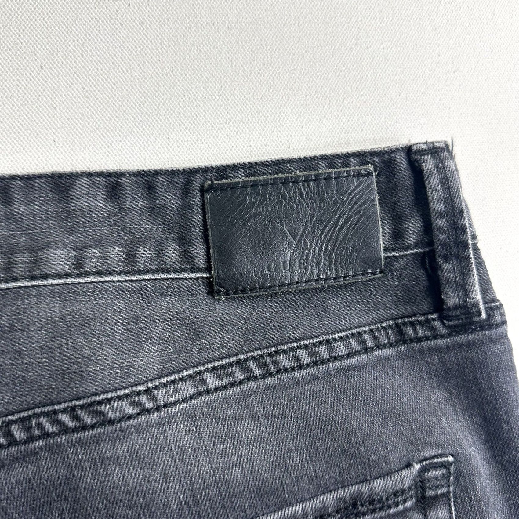 Guess VINTAGE Guess Jeans Slim Straight Men's 38x31 Faded Black Distressed Jeans Distressed Black 90s Hip Hop Streetwear Y2K Mens Size US 38 / EU 54 - 6 Thumbnail
