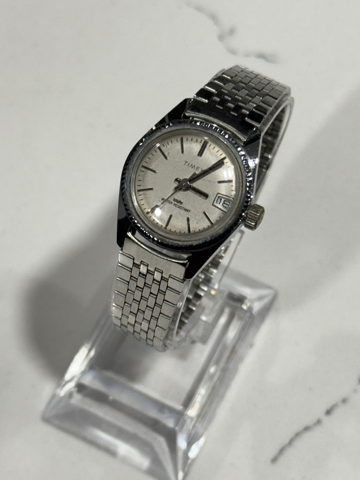 Timex Manual wind Timex w/ fluted bezel & stainless steel bracelet Size ONE SIZE - 5 Thumbnail