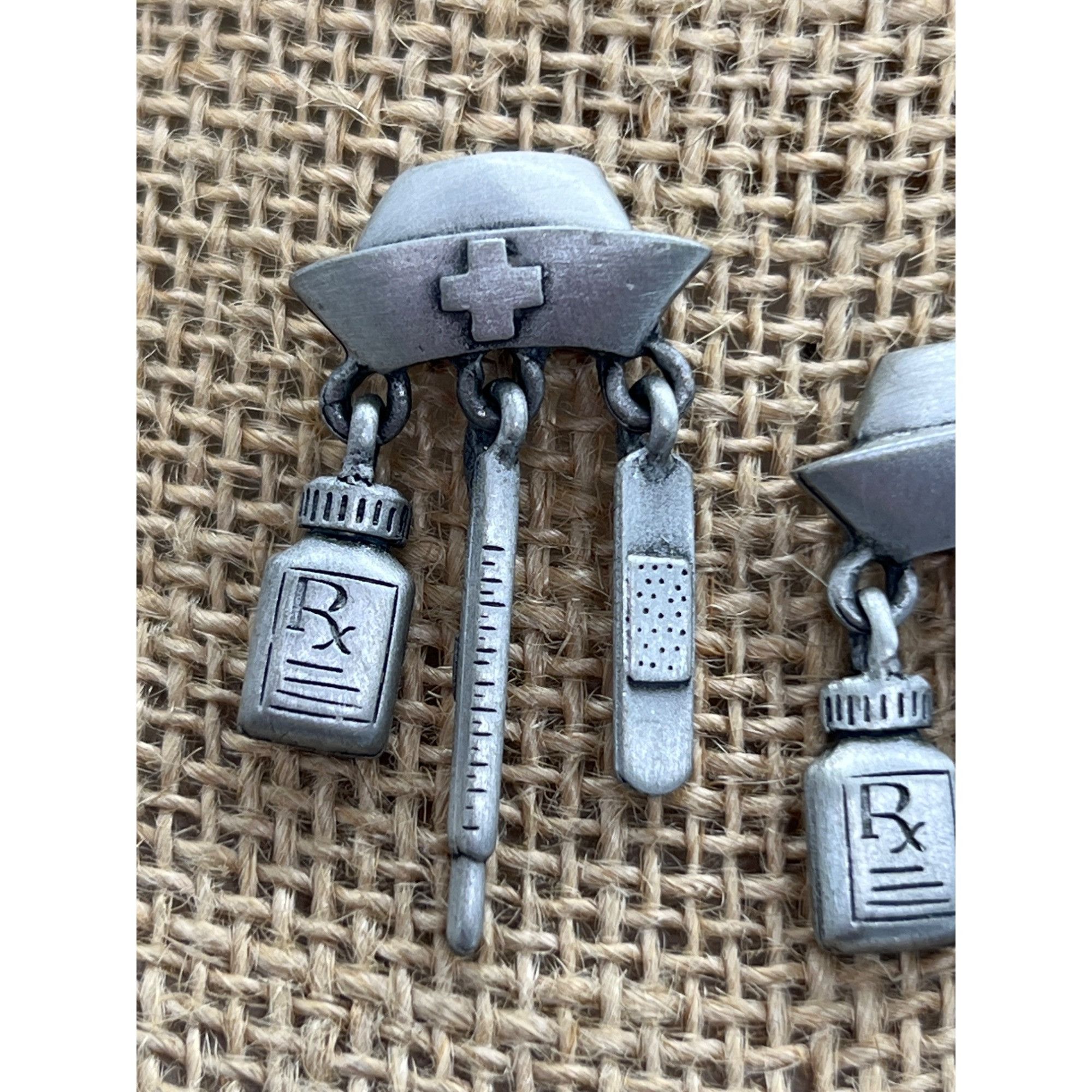Other Vintage JJ Jonette Pewter Nurse Earrings Dangles Bandage The Size ONE SIZE - 2 Thumbnail