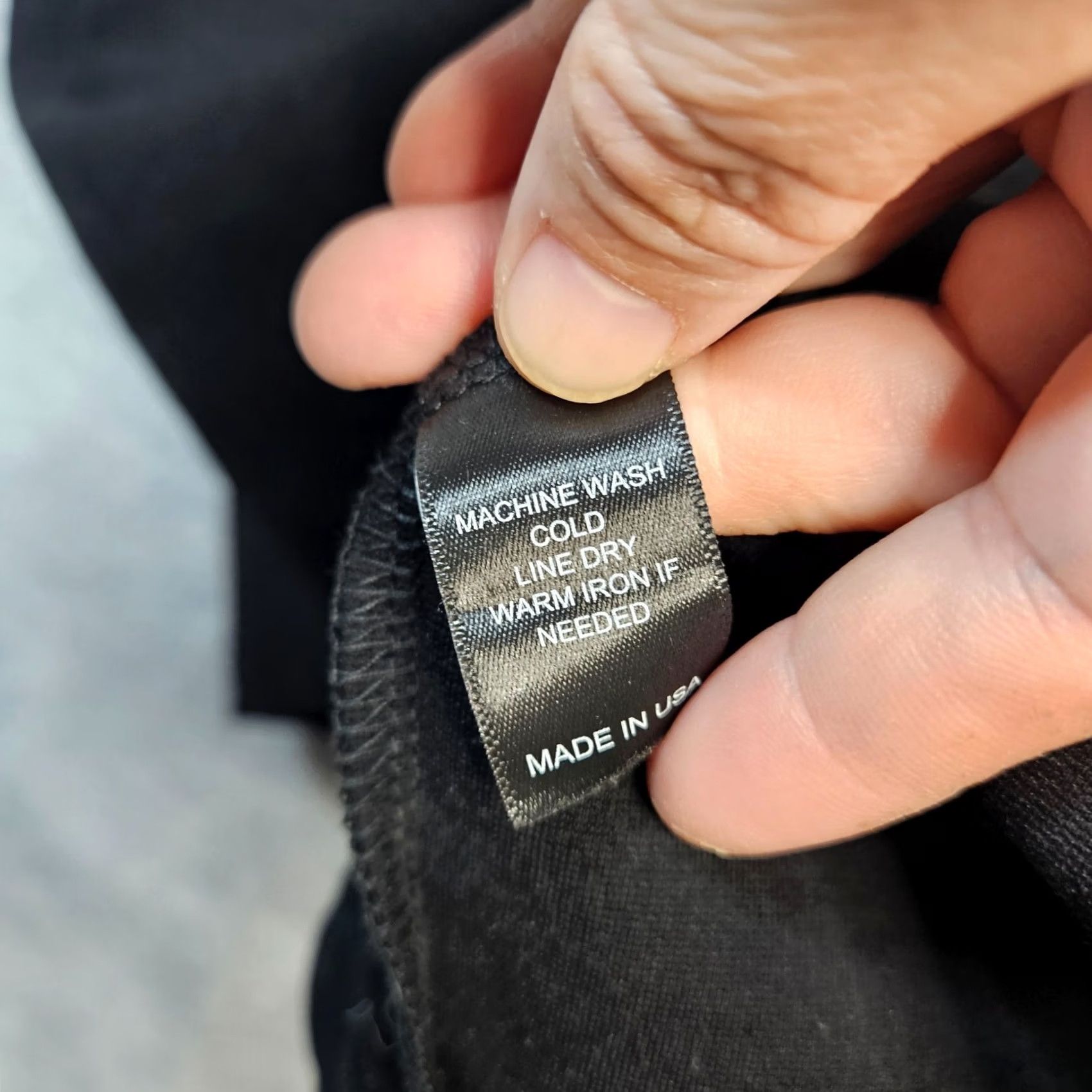 Vintage Betabrand Women's Wrapped Long Sleeve Black Dress Size M Size M / US 6-8 / IT 42-44 - 4 Thumbnail