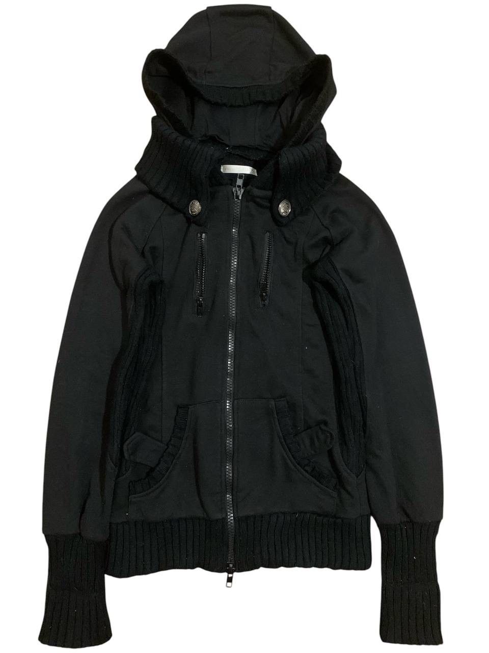 2000s private beach jacket liked Goa LGB kmrii vkeistyel