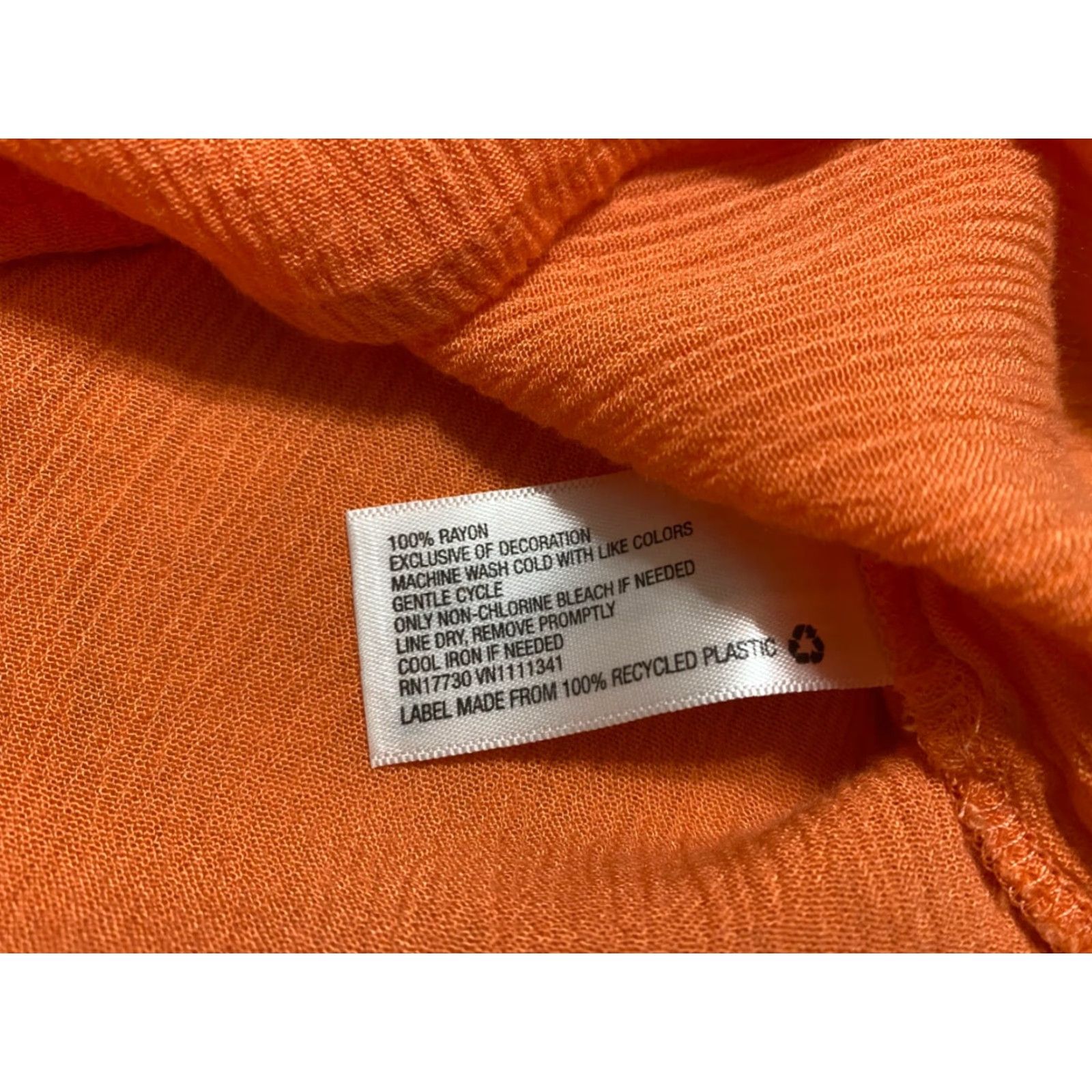 Lilly Pulitzer VINTAGE Lilly Pulitzer Womens XS Shirt 3/4 Sleeve Solid Orange V-Neck Rayon Embroidered Size XS / US 0-2 / IT 36-38 - 6 Thumbnail