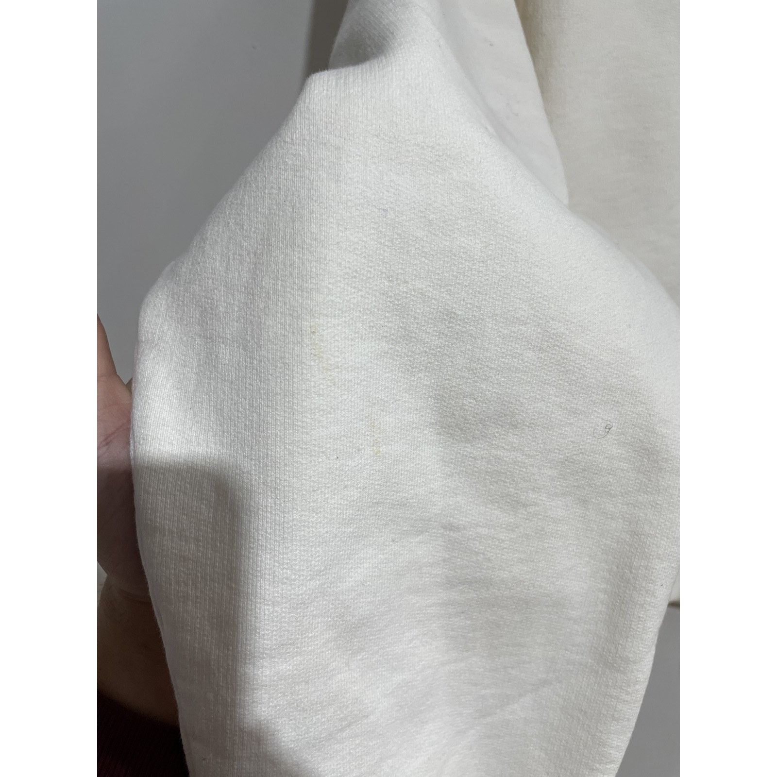 Dior DIOR WHITE ERL PATCH CREWNECK SIZE XXL PREOWNED Size US XXL / EU 58 / 5 - 7 Thumbnail