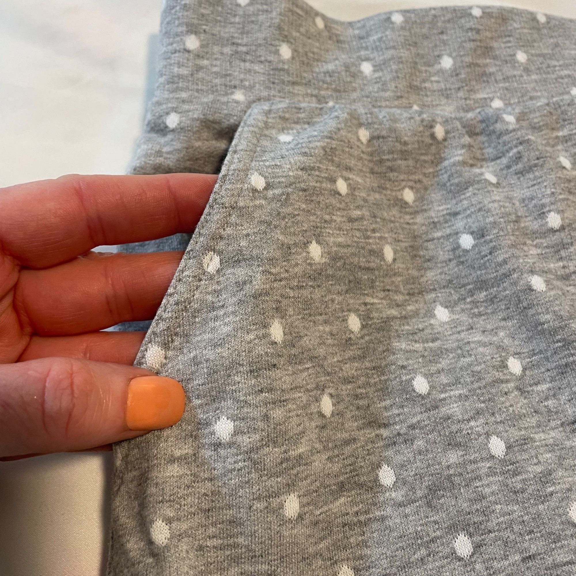 Croft & Barrow Croft & Barrow Womens Gray Polka Dot Extra Soft Skort - Easy Size 28" / US 6 / IT 42 - 4 Thumbnail
