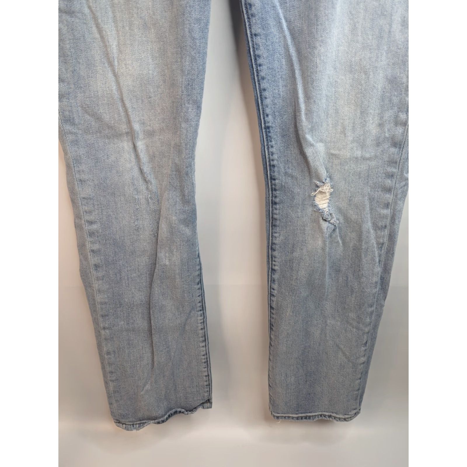 Lucky Brand Lucky Brand Jeans Women 10 Straight Blue Cotton Blend Medium Wash 31in Inseam 32in Waist 30in 7WD10581 Size 32" / US 10 / IT 46 - 3 Thumbnail