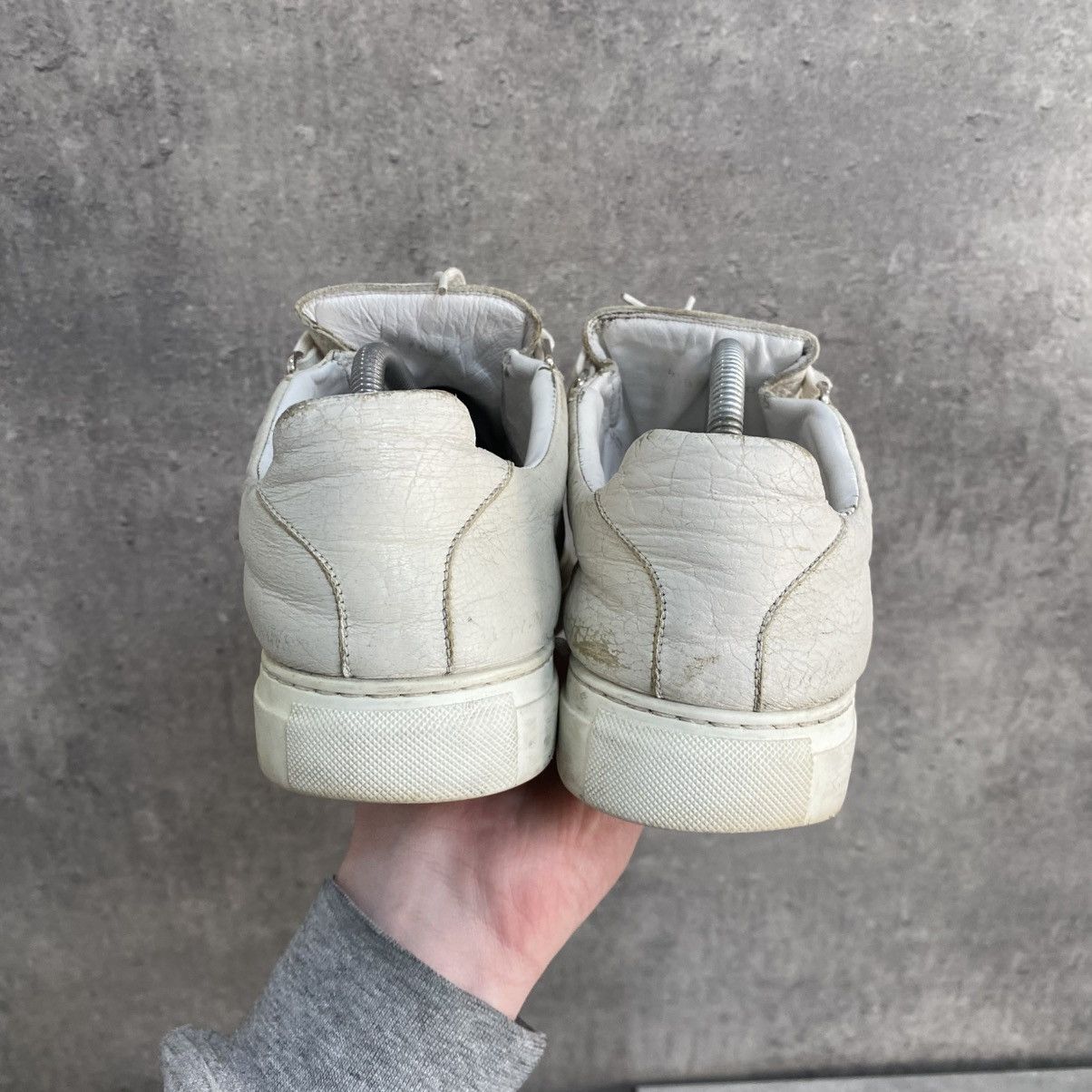 Balenciaga Balenciaga Arena Low White Cracked Leather Sneakers Size US 7 / EU 40 - 7 Thumbnail