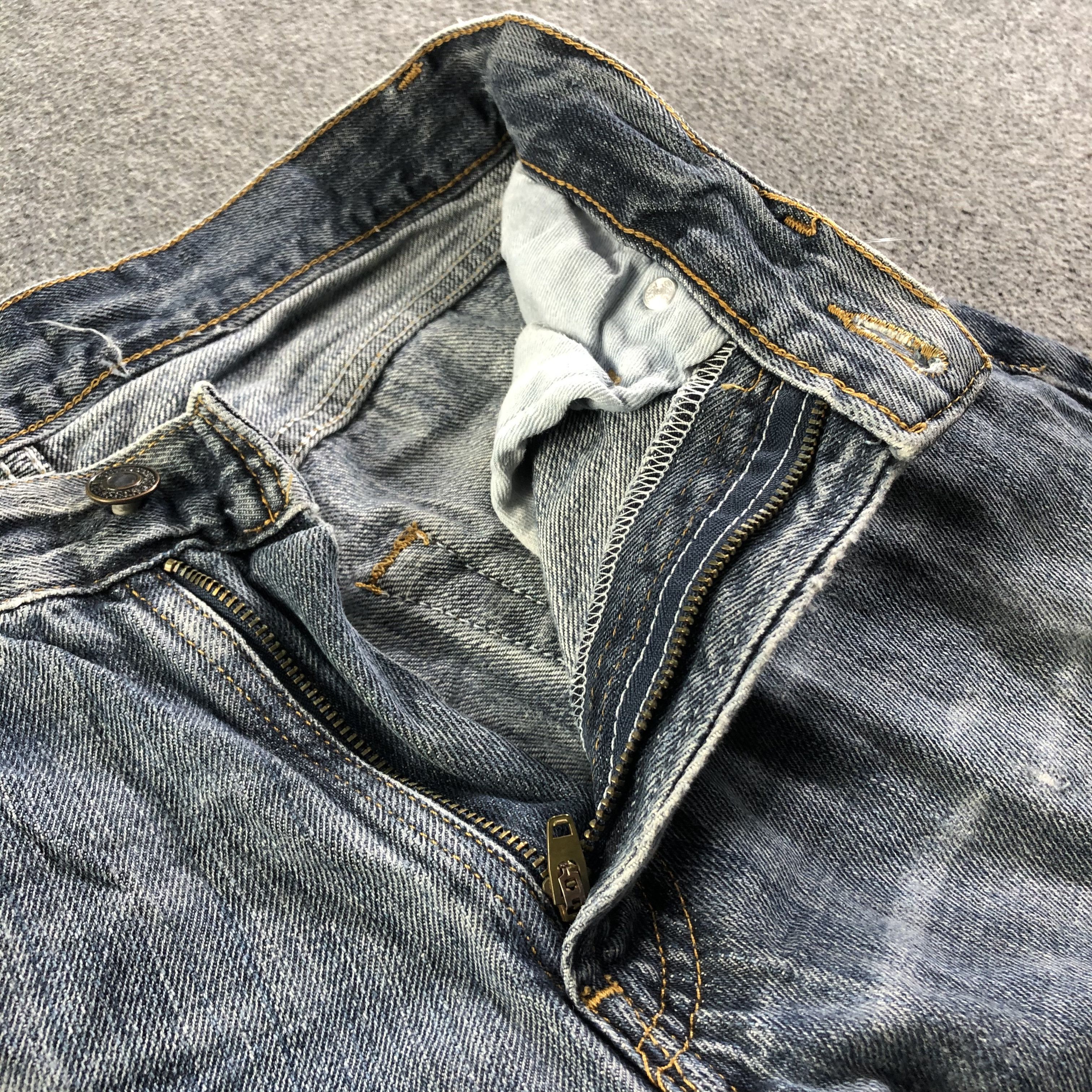 Levi's Vintage Levis 511 Jeans-J3208 Size US 29 - 8 Thumbnail